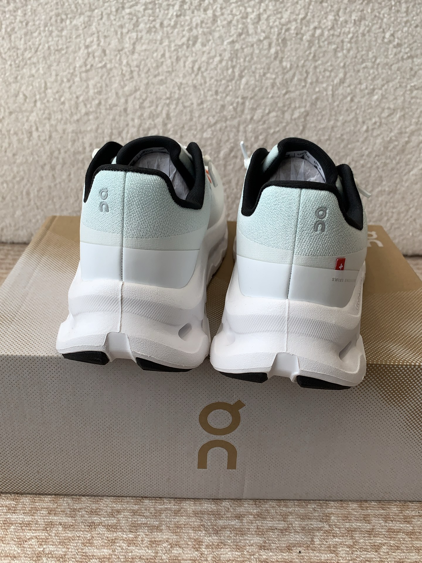 On Running Cloudtilt Lightweight Breathable Sneakers, Comfortable and Stylish 9 i1742285687650 7024 0 7
