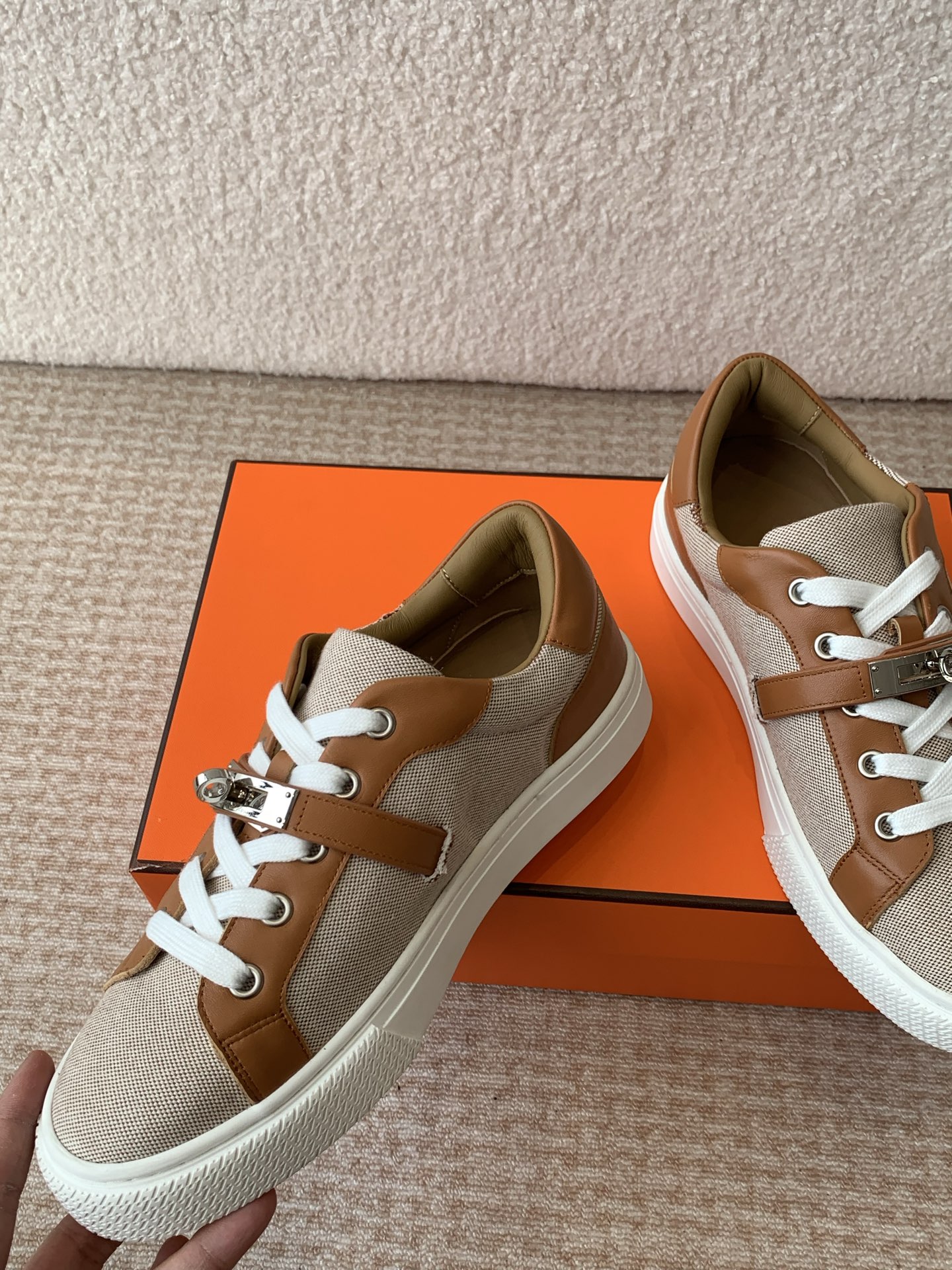 Hermes Kelly Buckle Sneakers, H-Lace Thick Sole Couple Sports Shoes 7 i1742287928748 6485 0 5