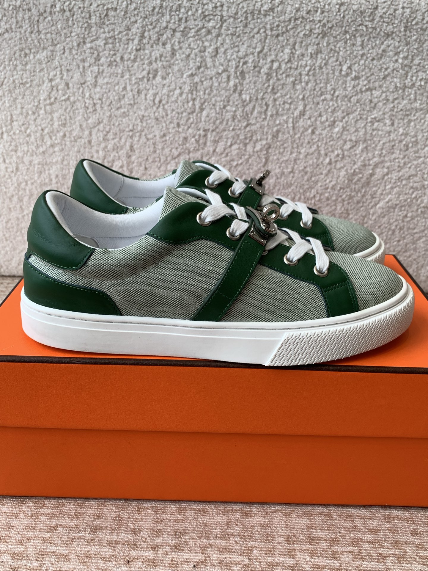 Hermes Kelly Buckle H-Strap Thick Sole Sneakers - Couple Style, Green Leather 4 i1742287991017 9087 0 1