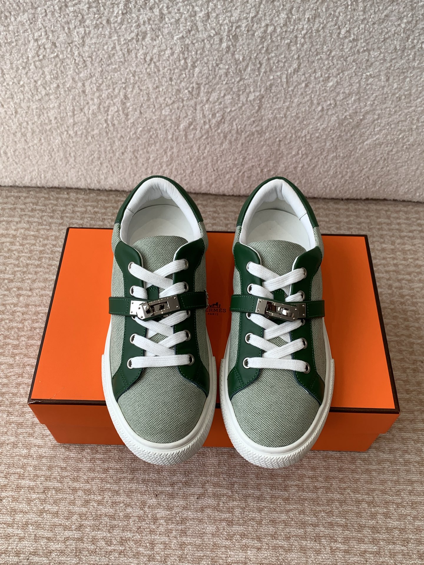 Hermes Kelly Buckle H-Strap Thick Sole Sneakers - Couple Style, Green Leather 3 i1742288002583 8859 0 0