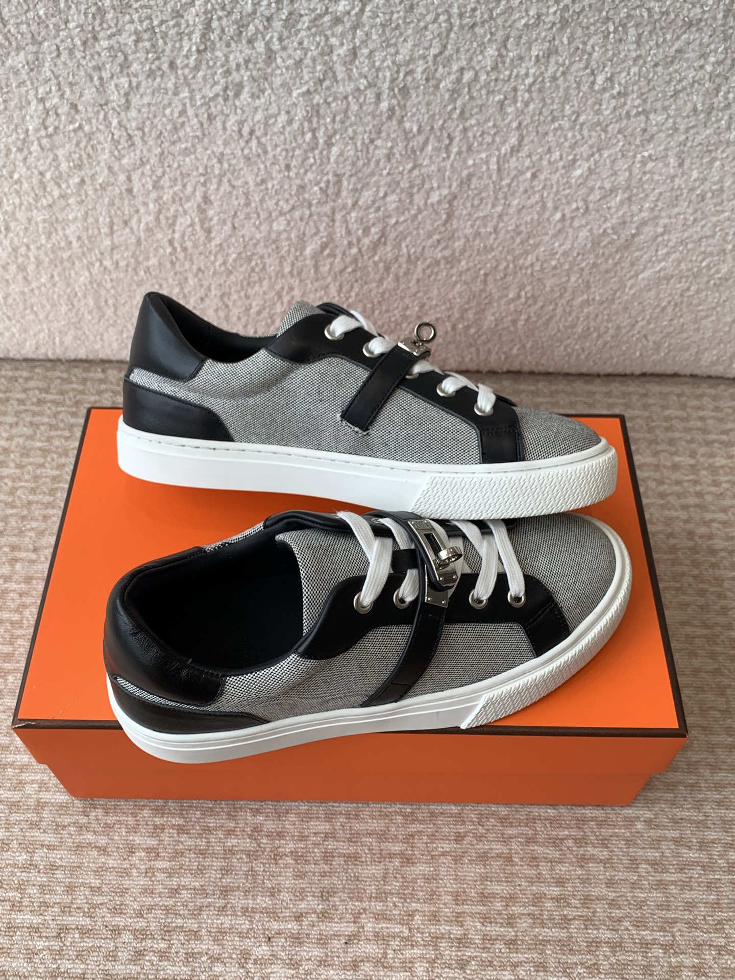 Hermes Kelly Buckle Sneakers H-Lace Thick-Soled Couple Casual Shoes