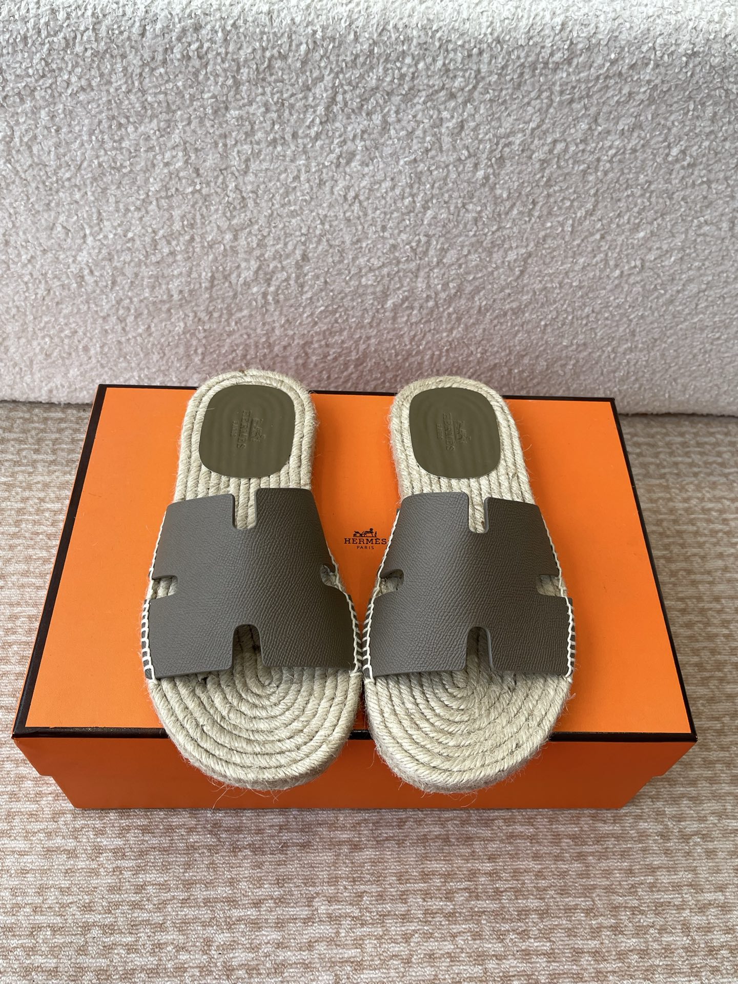 Hermès Hermes 25ss爱马仕春夏 款 男款H拖鞋