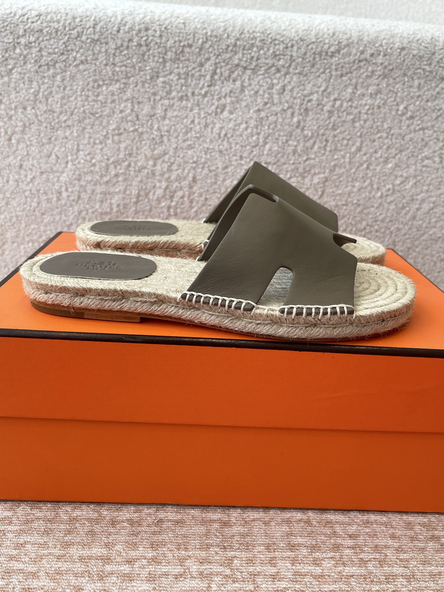 Hermès Hermes 25ss爱马仕春夏 款 男款H拖鞋