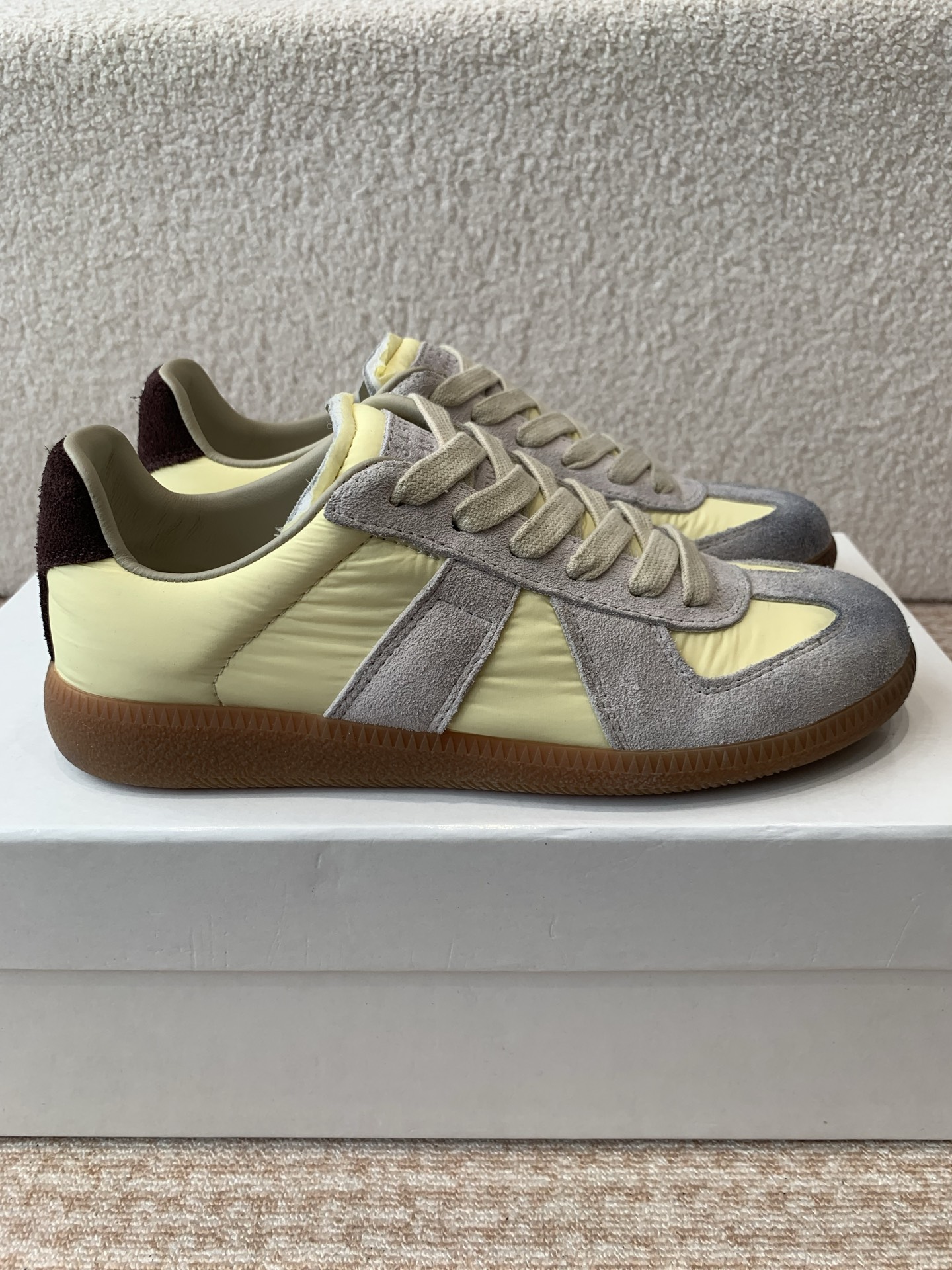 P280MaisonMargiela MM6 Margiela Parejas modelos Inkjet graffiti Lienzo zapatos de entrenamiento alem