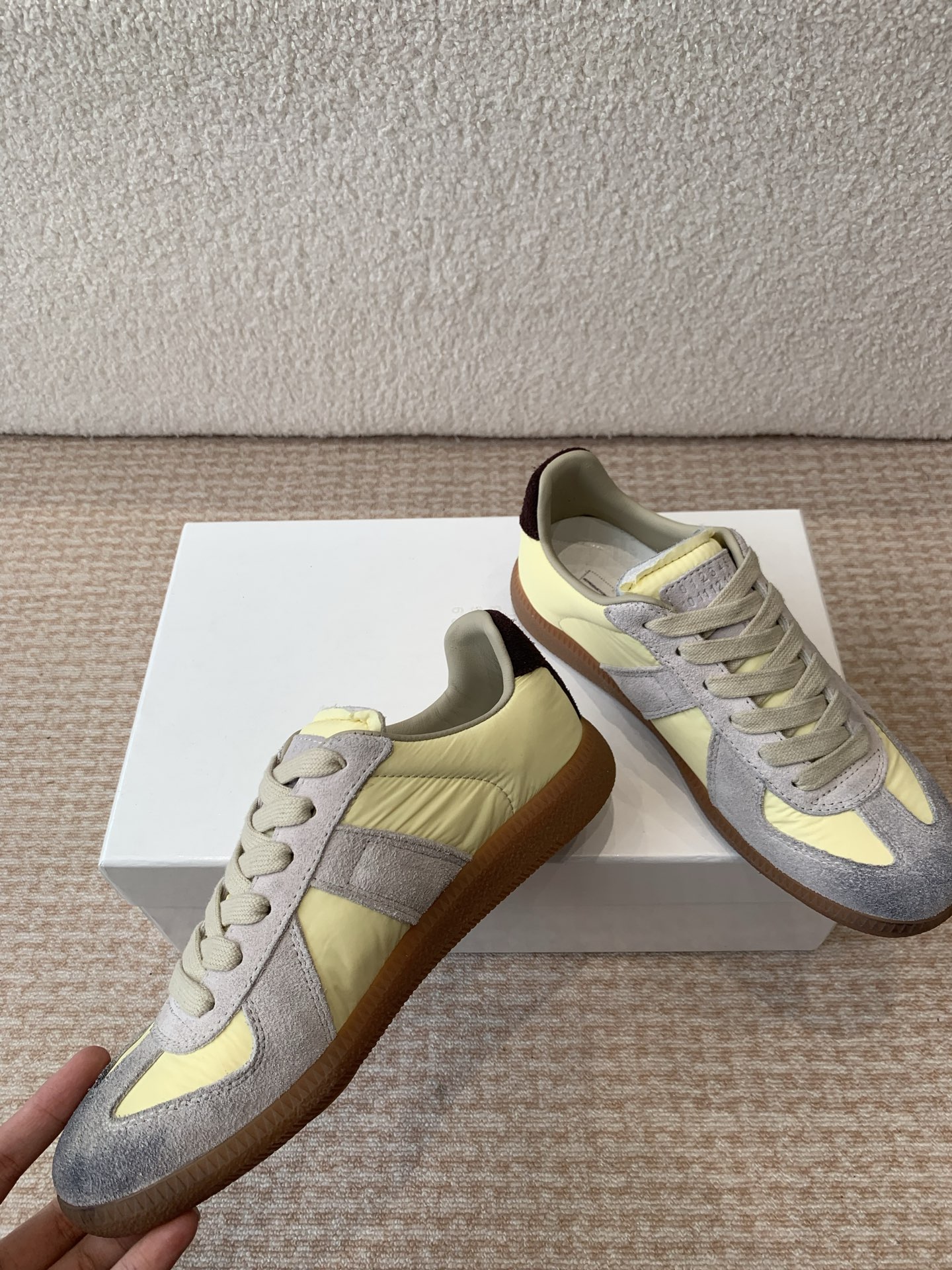 P280MaisonMargiela MM6 Margiela Parejas modelos Inkjet graffiti Lienzo zapatos de entrenamiento alem