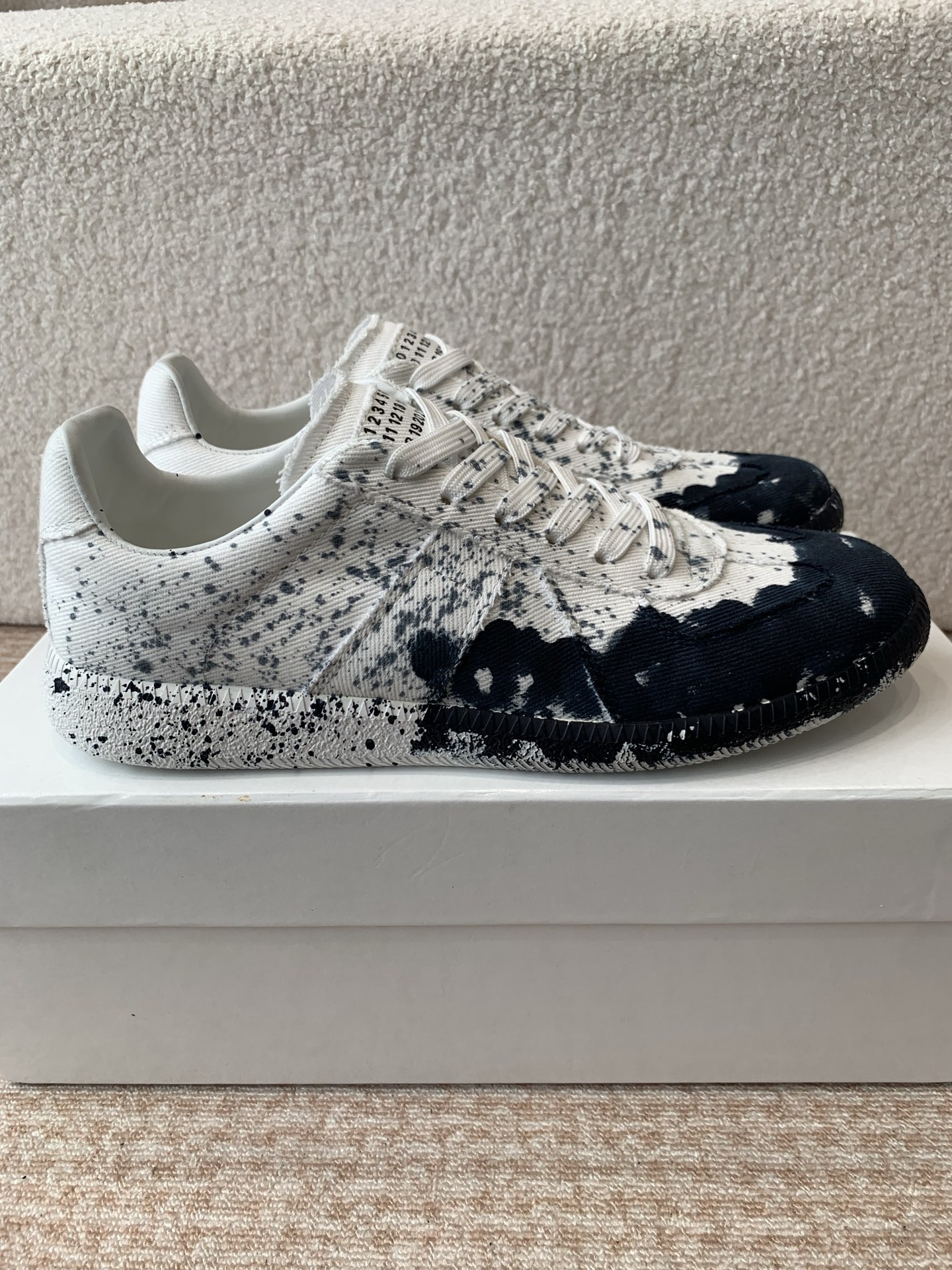 P280MaisonMargiela MM6 Margiela Parejas modelos Inkjet graffiti Lienzo zapatos de entrenamiento alem