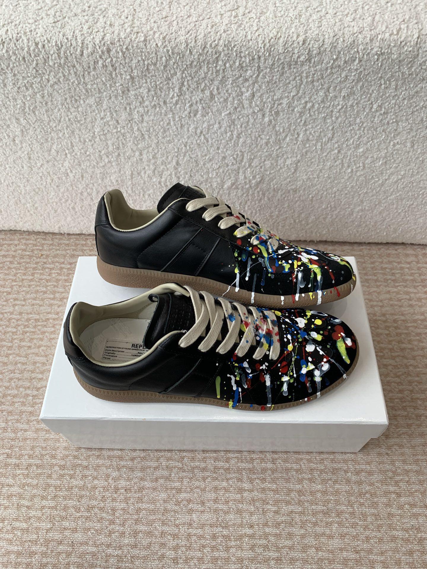 P280MaisonMargiela MM6 Margiela Parejas modelos Inkjet graffiti Lienzo zapatos de entrenamiento alem