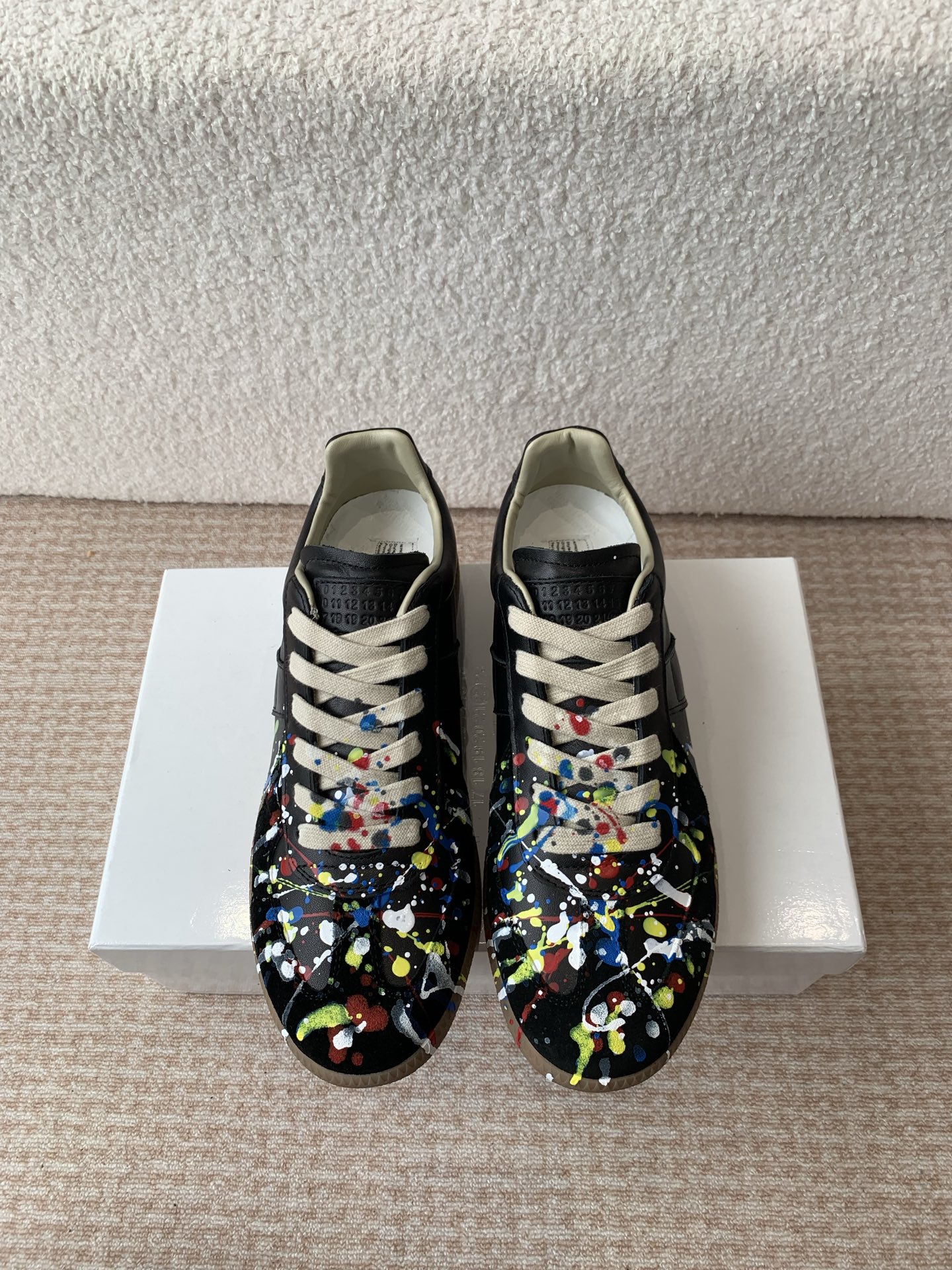 P280MaisonMargiela MM6 Margiela Parejas modelos Inkjet graffiti Lienzo zapatos de entrenamiento alem