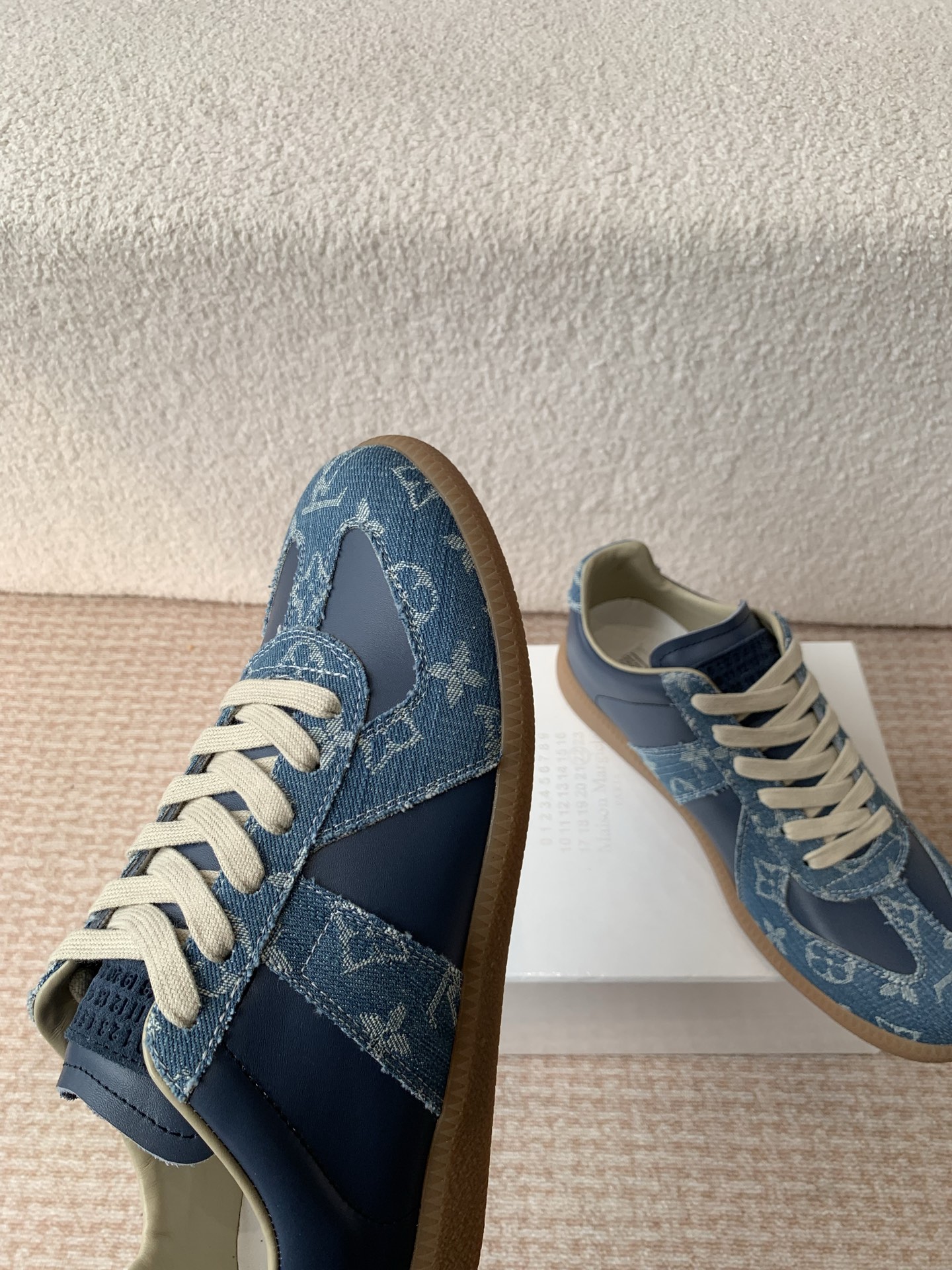P280MaisonMargiela MM6 Margiela Parejas modelos Inkjet graffiti Lienzo zapatos de entrenamiento alem
