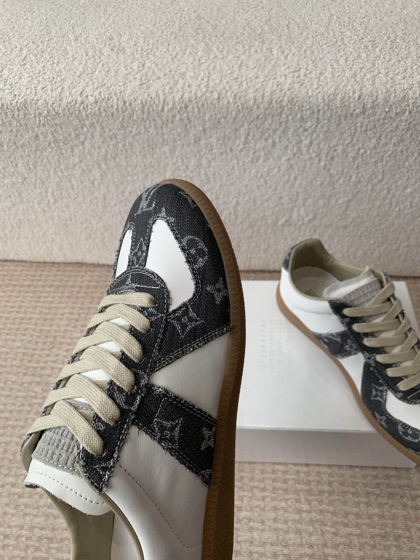 P280MaisonMargiela MM6 Margiela Parejas modelos Inkjet graffiti Lienzo zapatos de entrenamiento alem