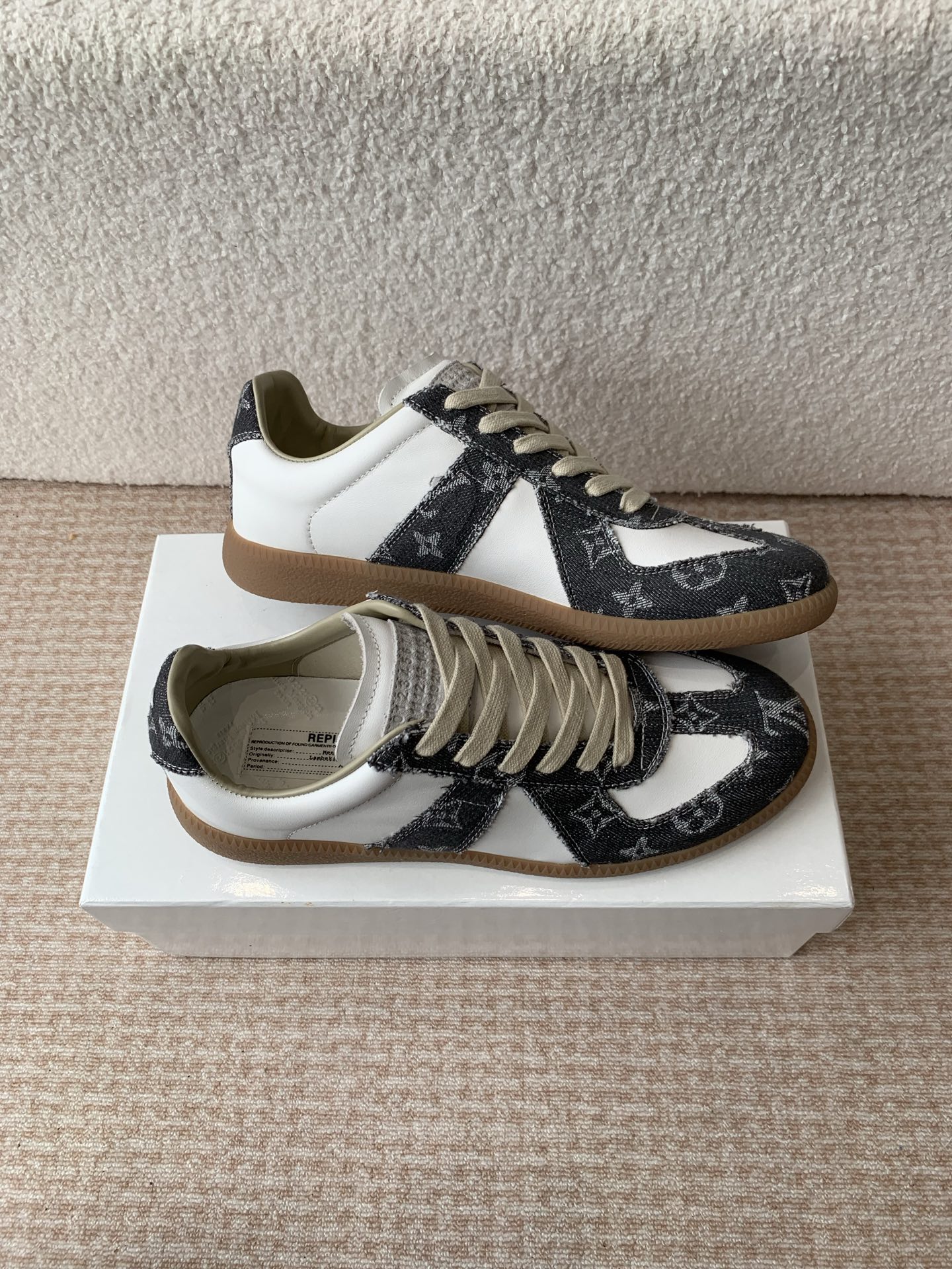 P280MaisonMargiela MM6 Margiela Parejas modelos Inkjet graffiti Lienzo zapatos de entrenamiento alem