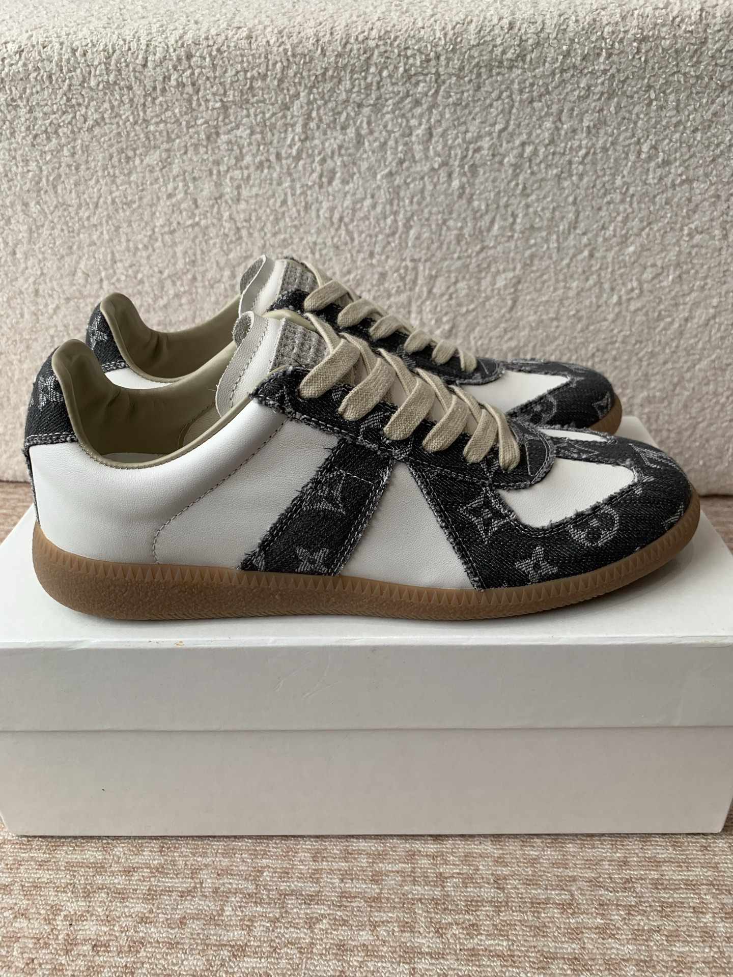 P280MaisonMargiela MM6 Margiela Parejas modelos Inkjet graffiti Lienzo zapatos de entrenamiento alem