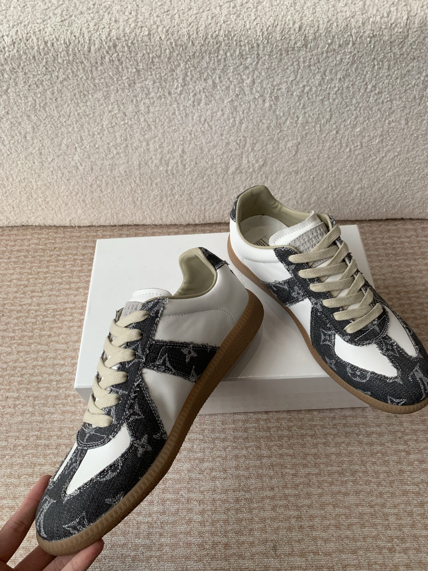 P280MaisonMargiela MM6 Margiela Parejas modelos Inkjet graffiti Lienzo zapatos de entrenamiento alem