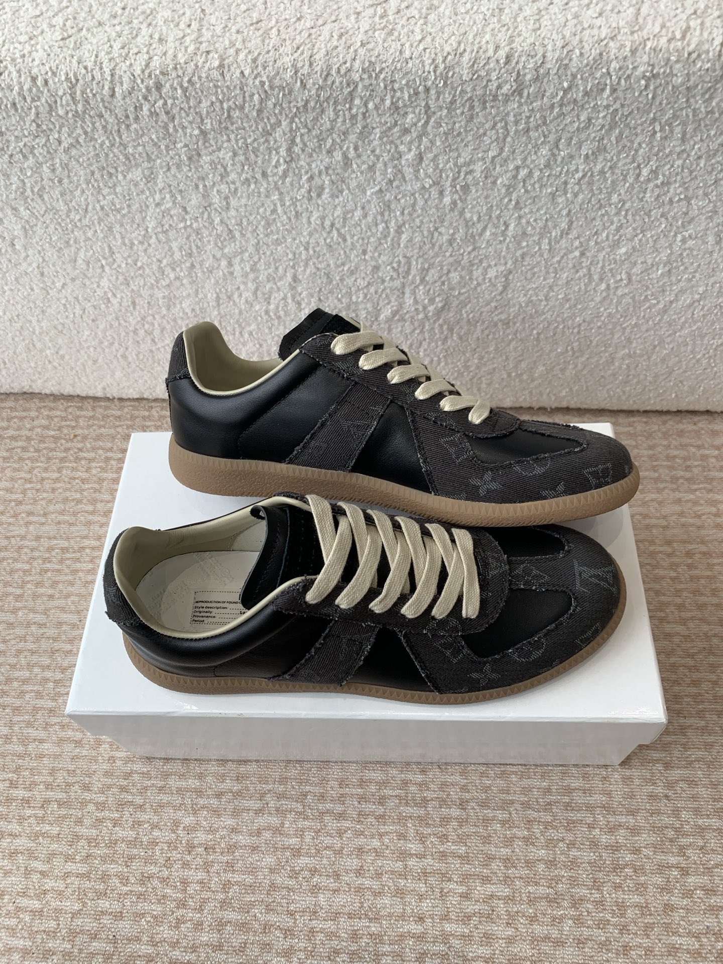 P280MaisonMargiela MM6 Margiela Parejas modelos Inkjet graffiti Lienzo zapatos de entrenamiento alem
