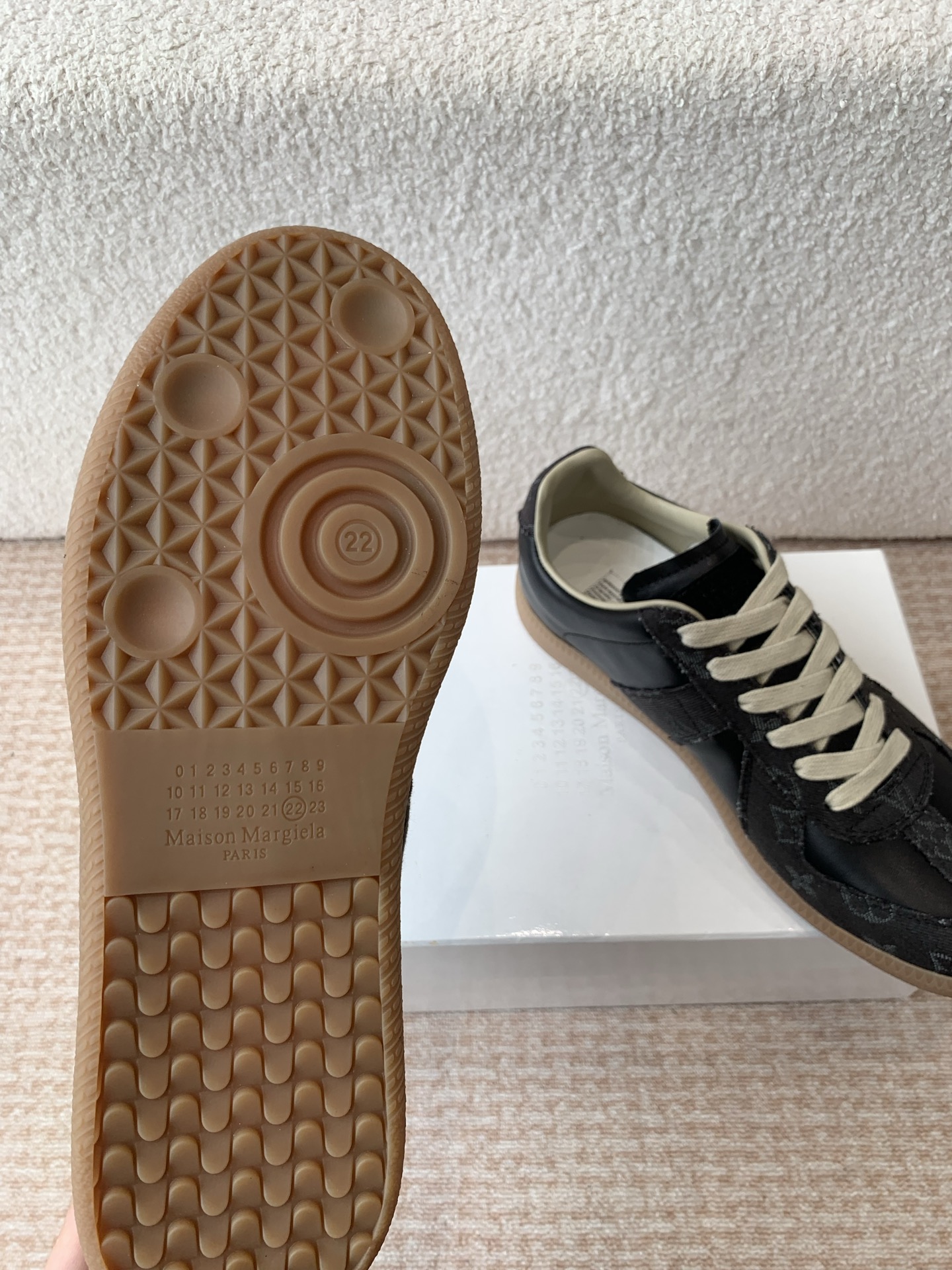 P280MaisonMargiela MM6 Margiela Parejas modelos Inkjet graffiti Lienzo zapatos de entrenamiento alem