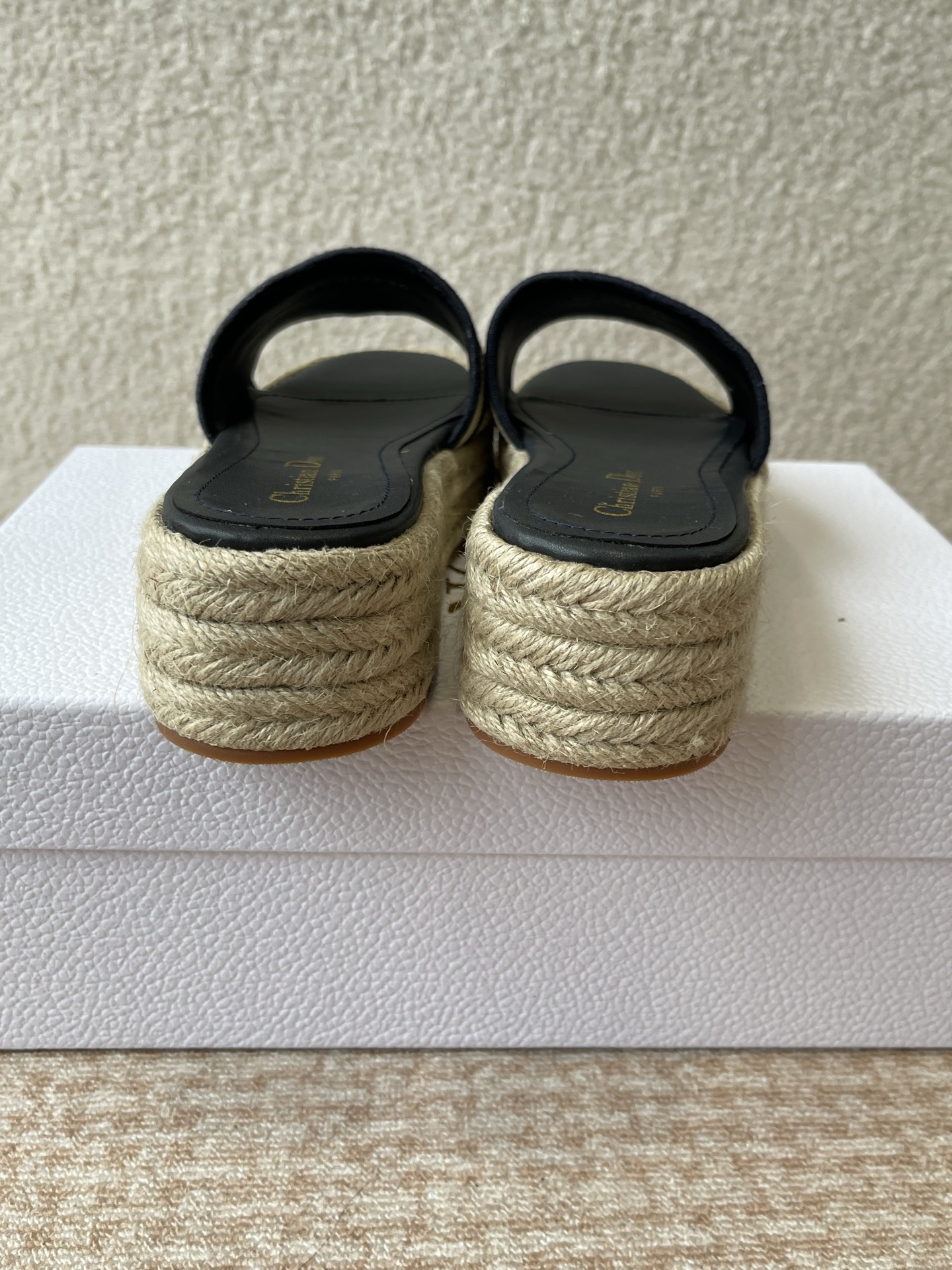 Dior Dior 迪奥 25ss 春夏新款 IVIETA DWAY 渔夫一字拖鞋