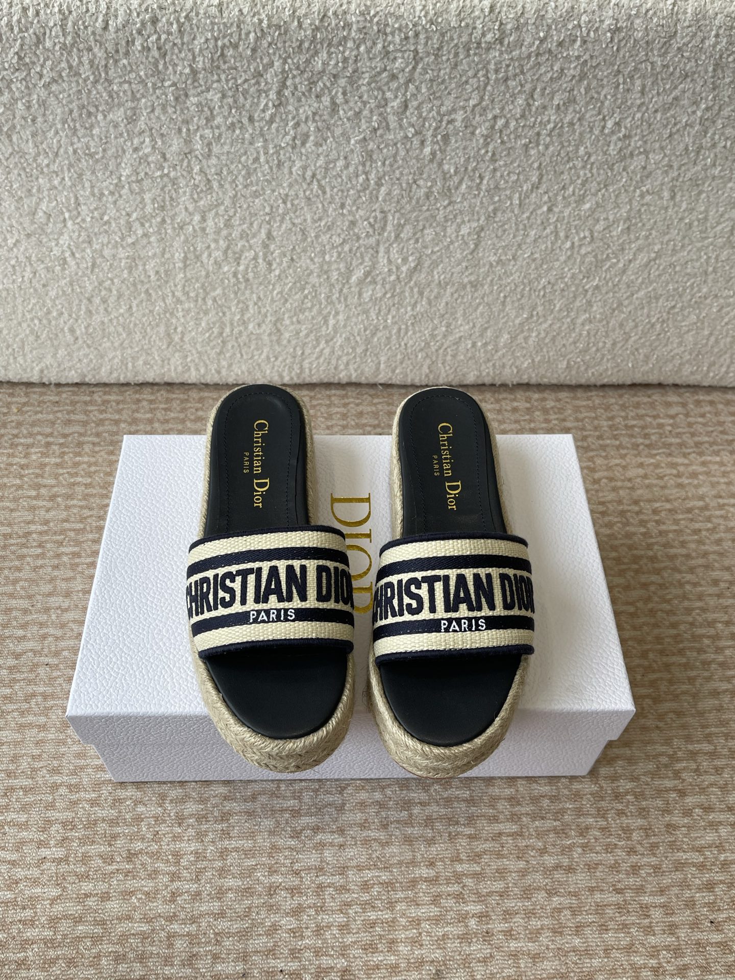 Dior Dior 迪奥 25ss 春夏新款 IVIETA DWAY 渔夫一字拖鞋