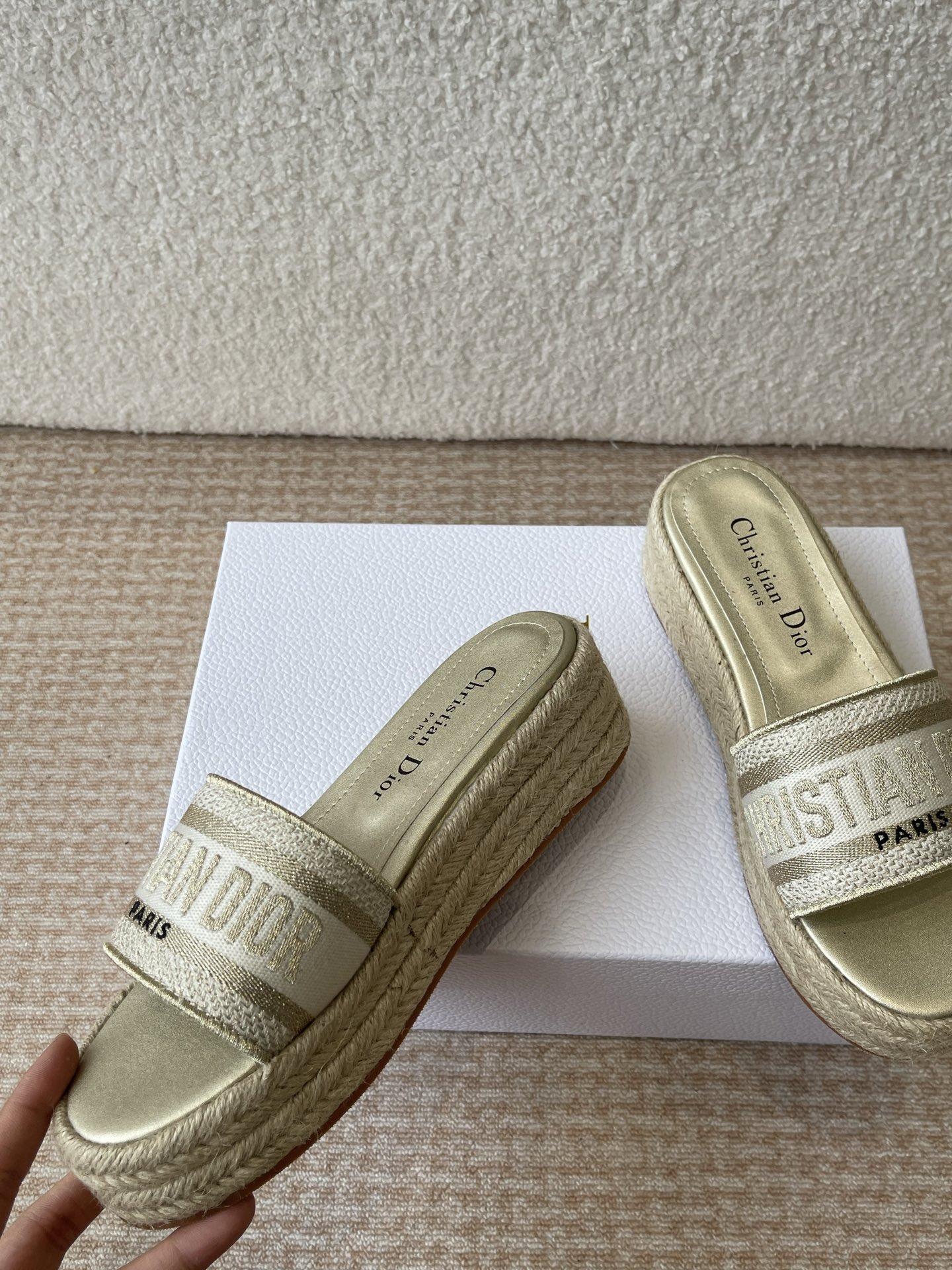 Dior Dior 迪奥 25ss 春夏新款 IVIETA DWAY 渔夫一字拖鞋