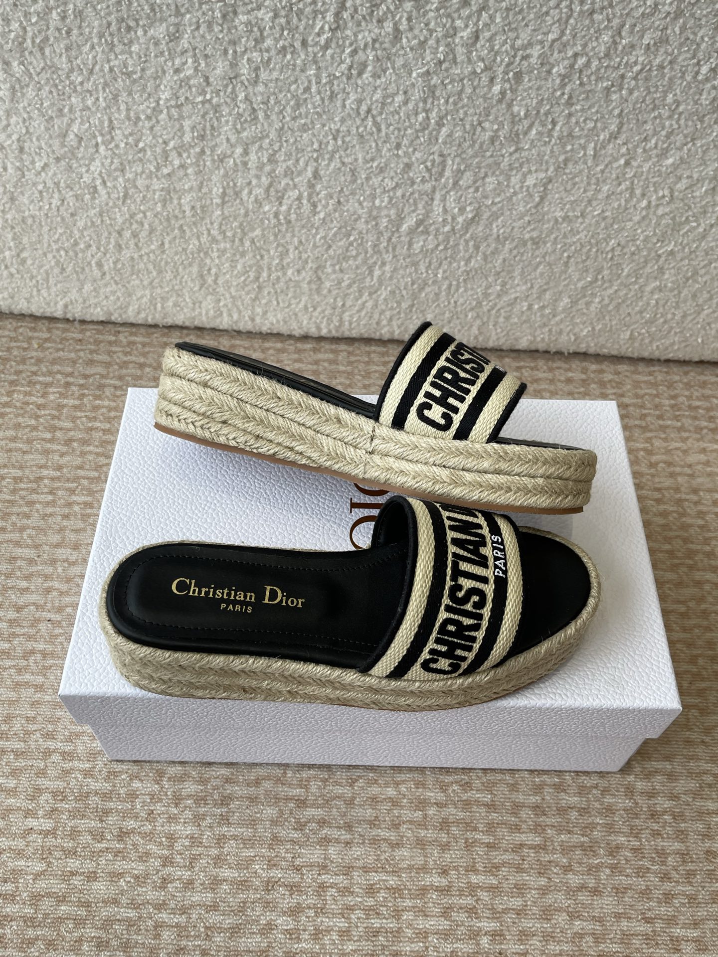 Dior Dior 迪奥 25ss 春夏新款 IVIETA DWAY 渔夫一字拖鞋