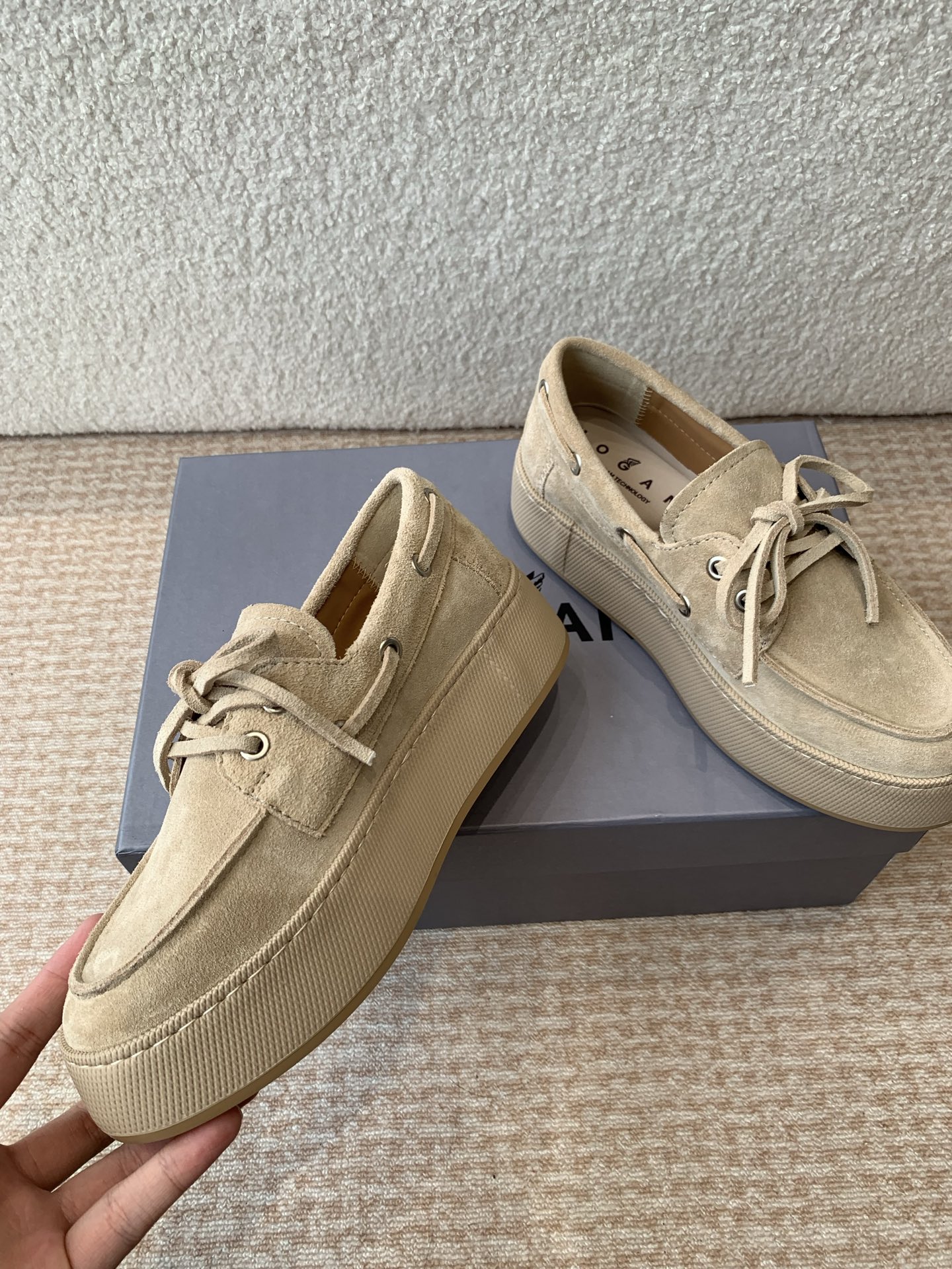 Hogan H-Wrap Series H681: Comfortable Shoes with Super-Platform Sole and Memory Foam - 图片 2