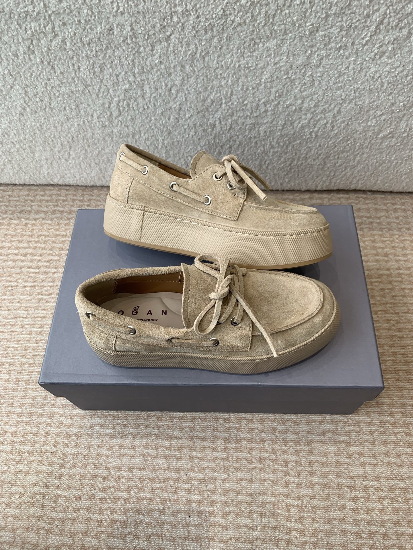 Hogan H-Wrap Series H681: Comfortable Shoes with Super-Platform Sole and Memory Foam - 图片 3