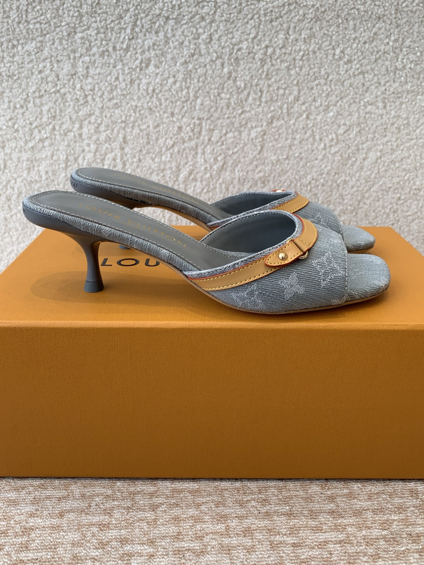 “New Agricultural Brown Corset Sandals: Stylish Summer Shoes in Sheepskin and Cowhide – Size 35-41”