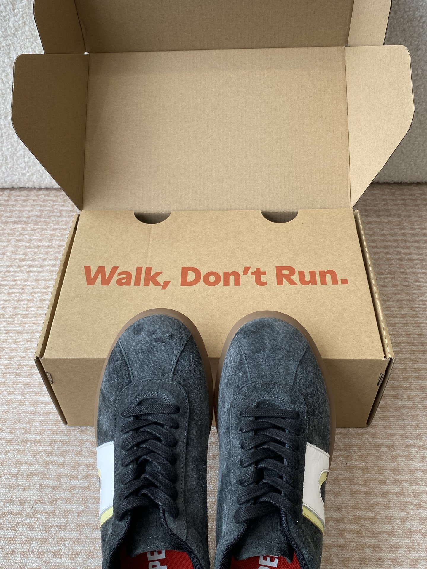 Camper’s Pelotas Soller: Stylish White Sports Shoes with Premium Materials - 图片 6