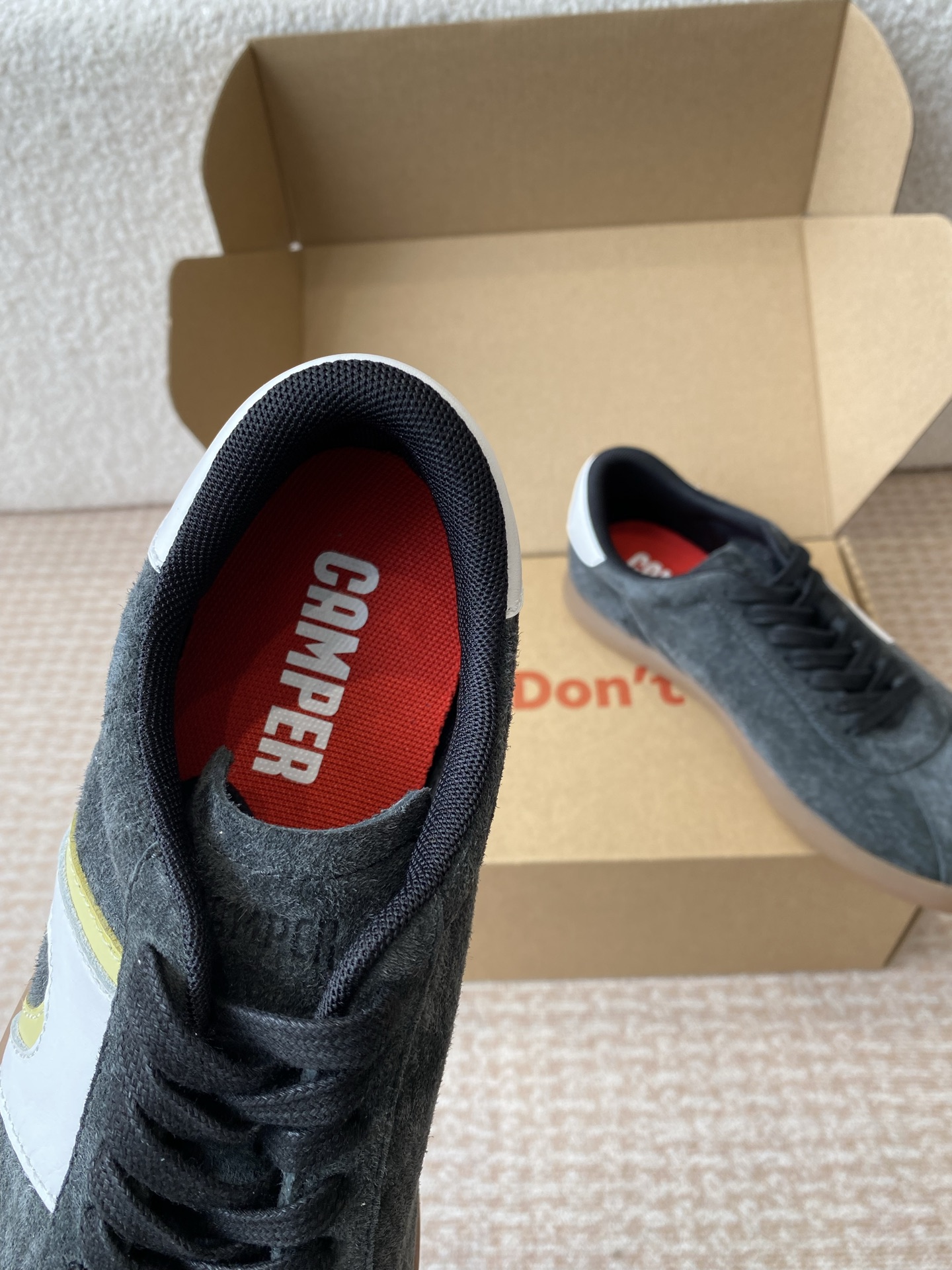 Camper’s Pelotas Soller: Stylish White Sports Shoes with Premium Materials - 图片 4