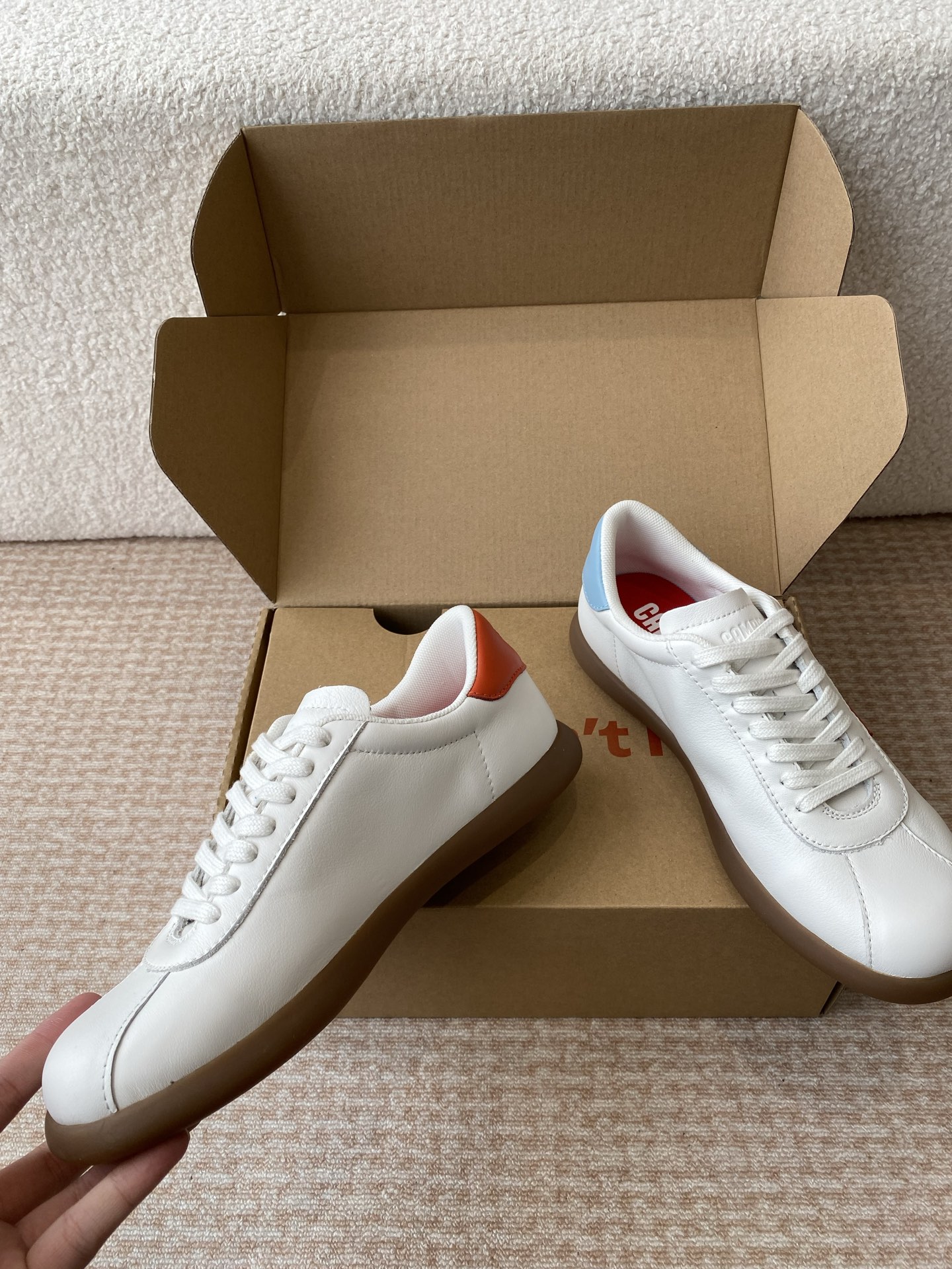 Review: Camper’s Pelotas Soller P775 Retrospect White Sports Shoes – High Quality and Comfort - 图片 3