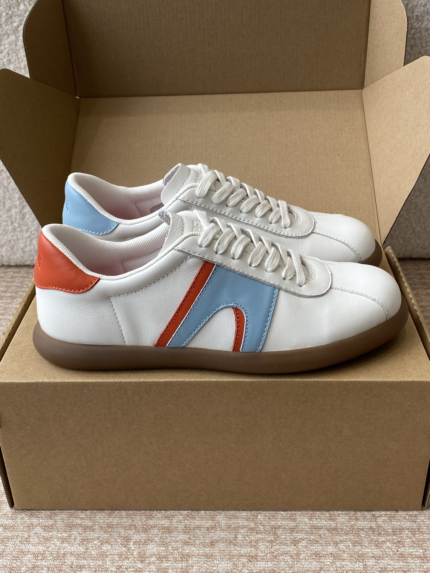 Review: Camper’s Pelotas Soller P775 Retrospect White Sports Shoes – High Quality and Comfort