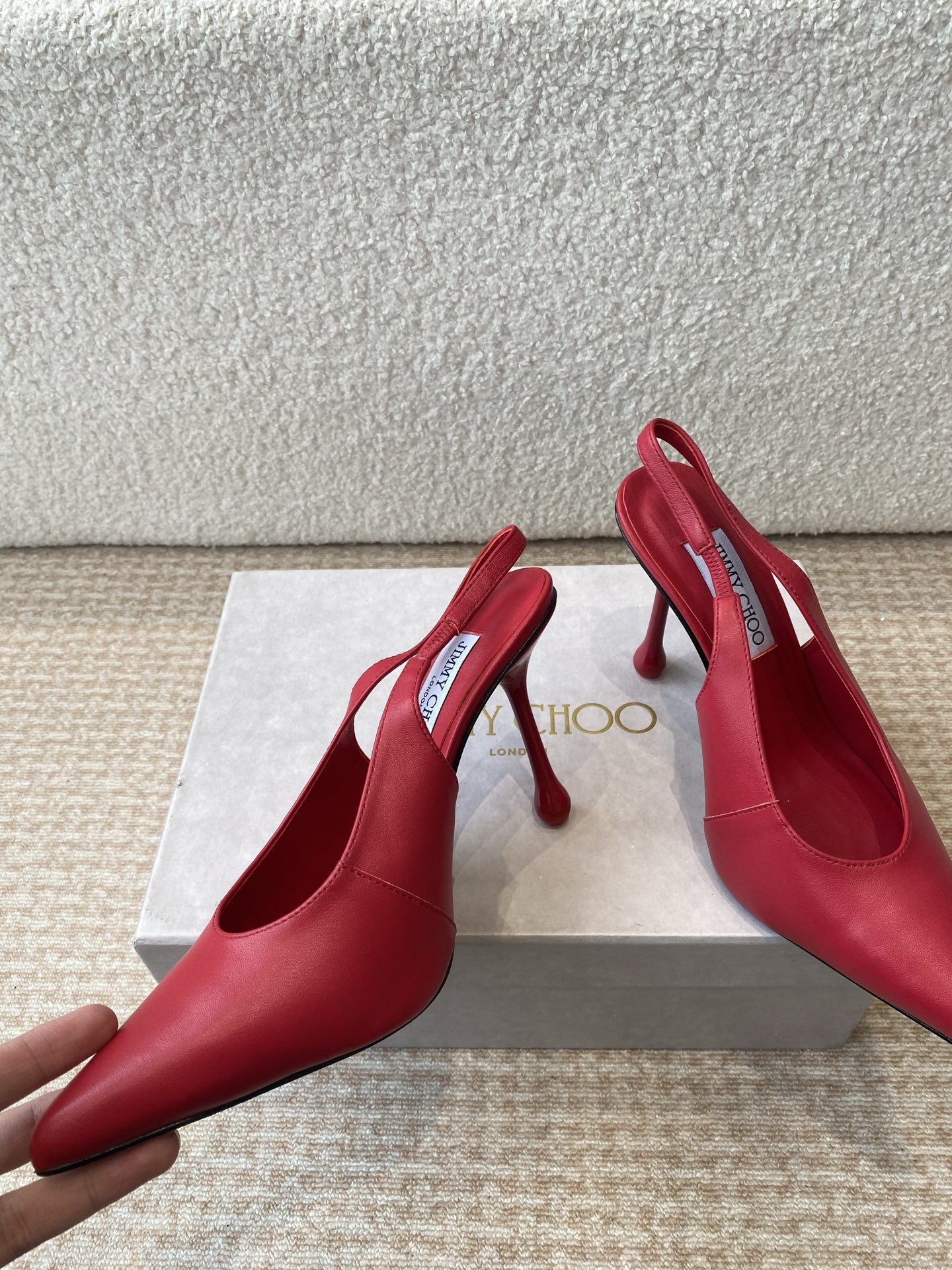 Jimmy Choo Spring-Summer 25th Collection: Elegant Encounter with Fashion World’s Praise