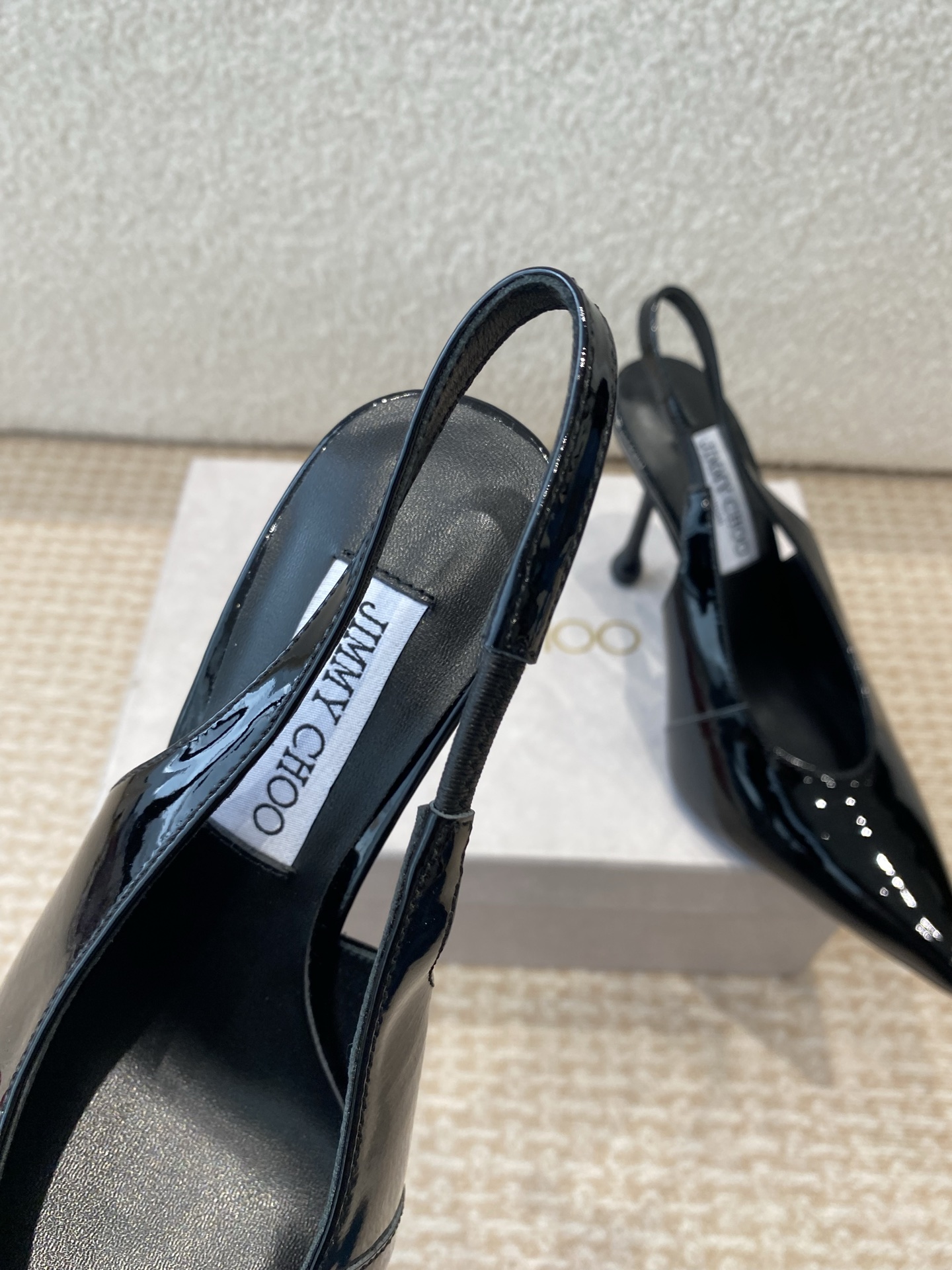 “Jimmy Choo’s Elegant Spring Heels and Shoes Collection” - 图片 5