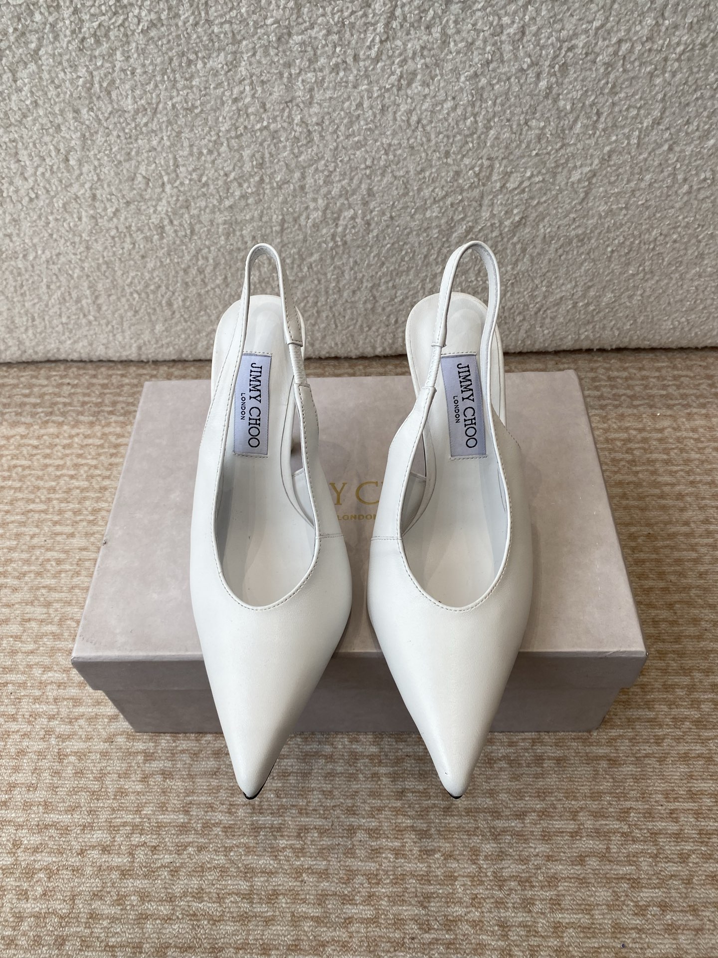 Jimmy Choo’s Elegant Spring Heel: 25th Collection Review - 图片 2