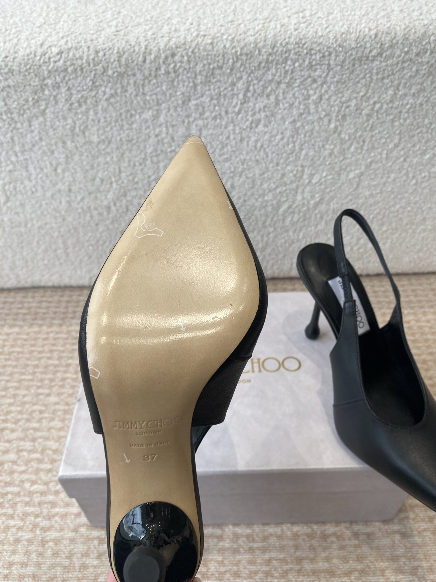 “Jimmy Choo Spring/Summer Shoe Collection: Elegant Beauty and Fashion” - 图片 9