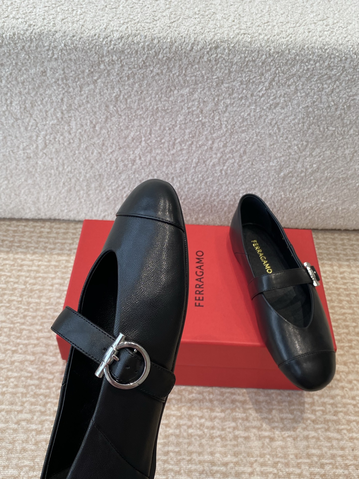 P725 Felragm Gancini Ballet Shoes: Modern, Stylish, and Comfortable - 图片 6