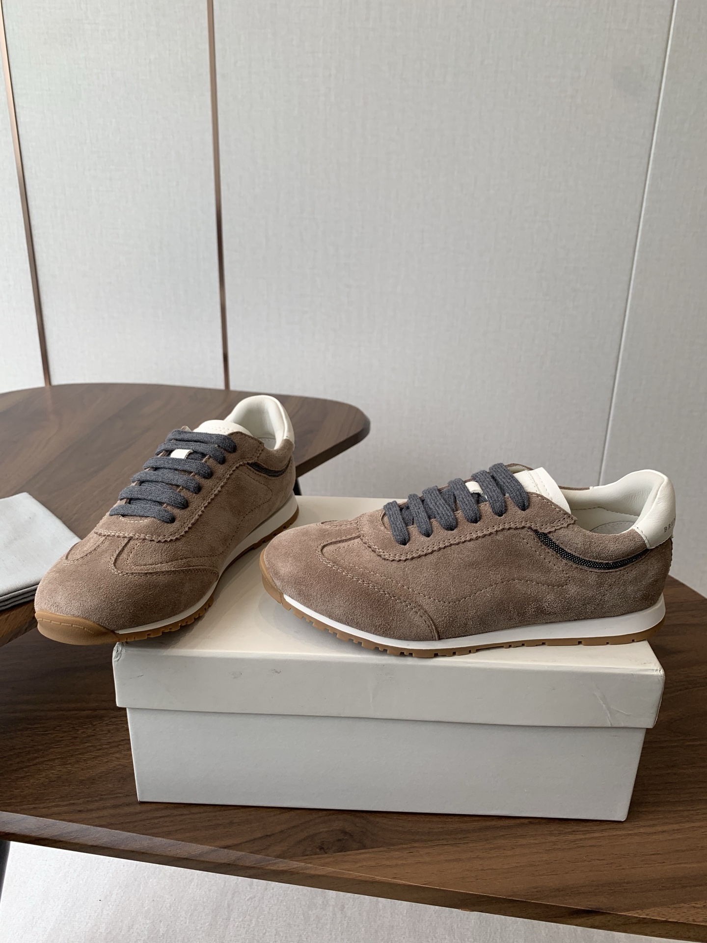 Latest Brunello Cucinelli Shoes: Recreational Tie and Sandals in Size #35-41 - 图片 2