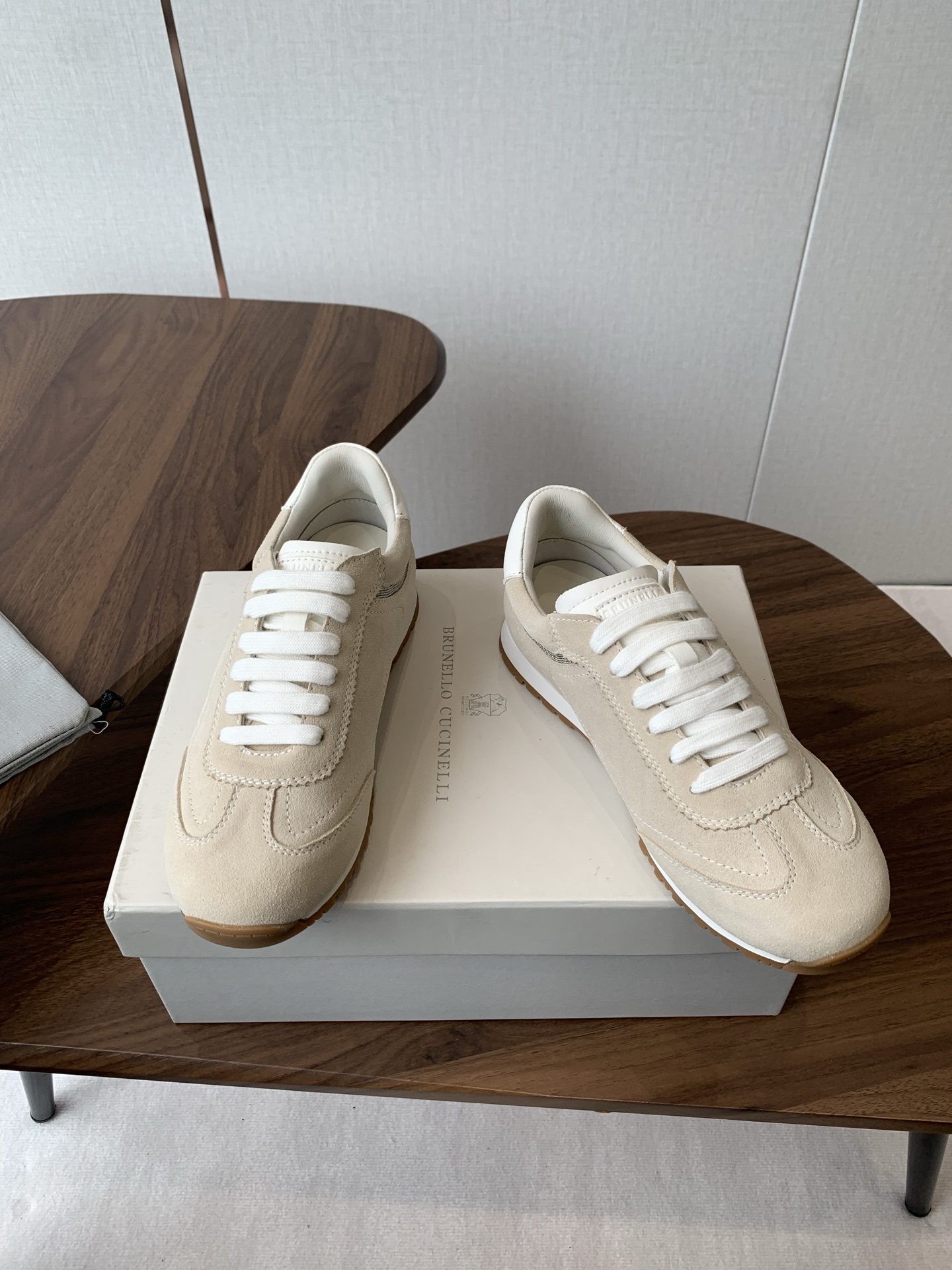Latest Brunello Cucinelli Shoes and Tie Collection with Recreational Shoes in Size 35-41 - 图片 2
