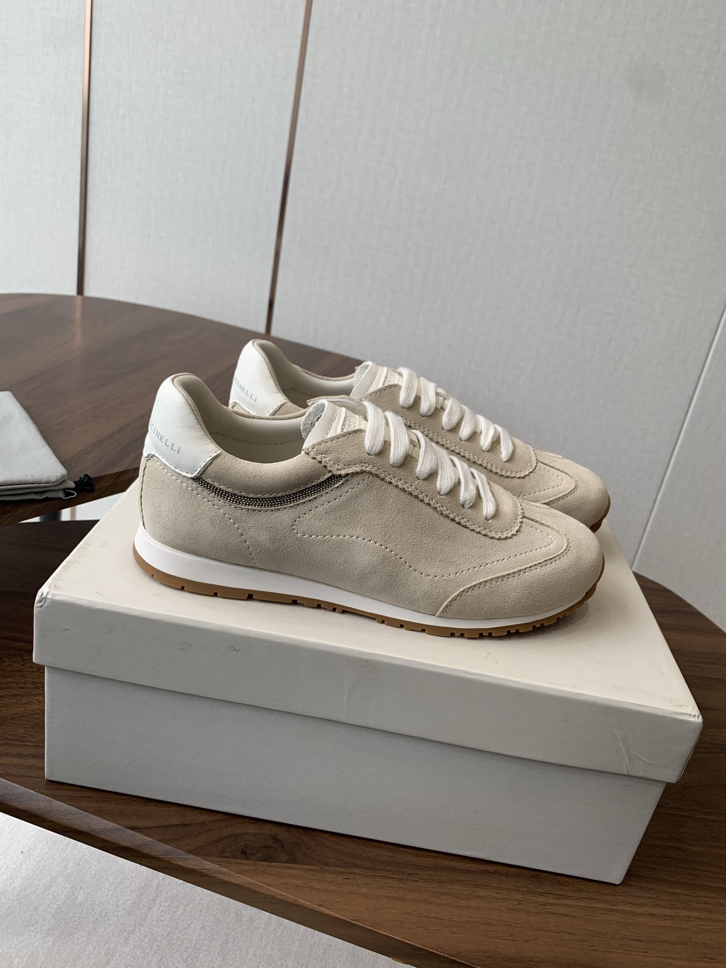 Latest Brunello Cucinelli Shoes and Tie Collection with Recreational Shoes in Size 35-41