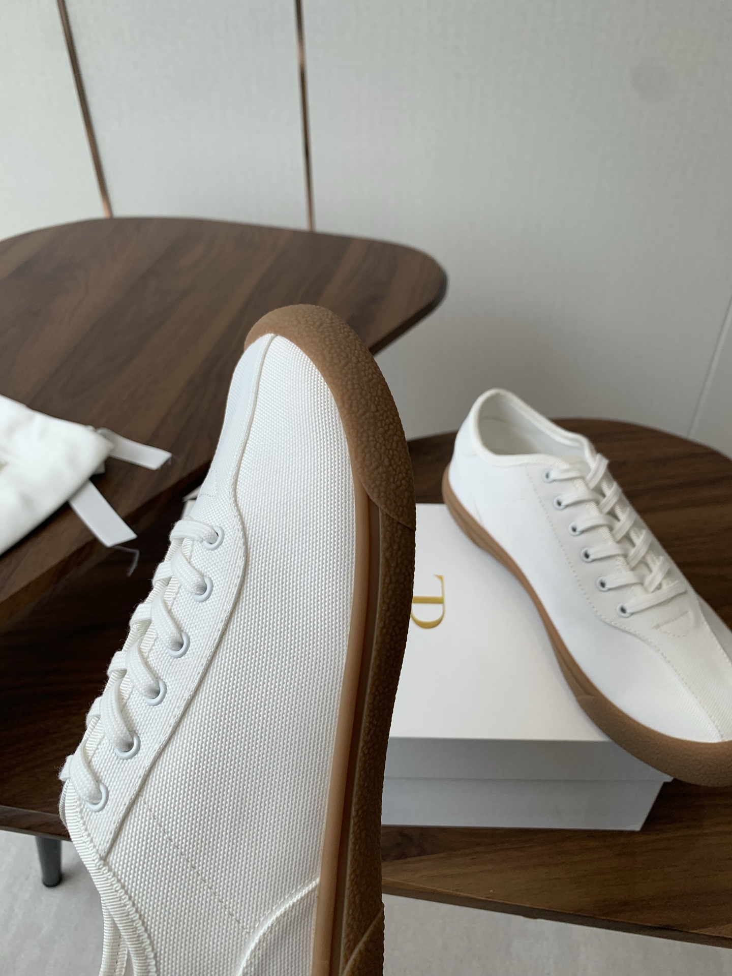 Newest Canvass Sneakers with Slip-Resistant Bottom for Comfortable Daily Wear - 图片 6