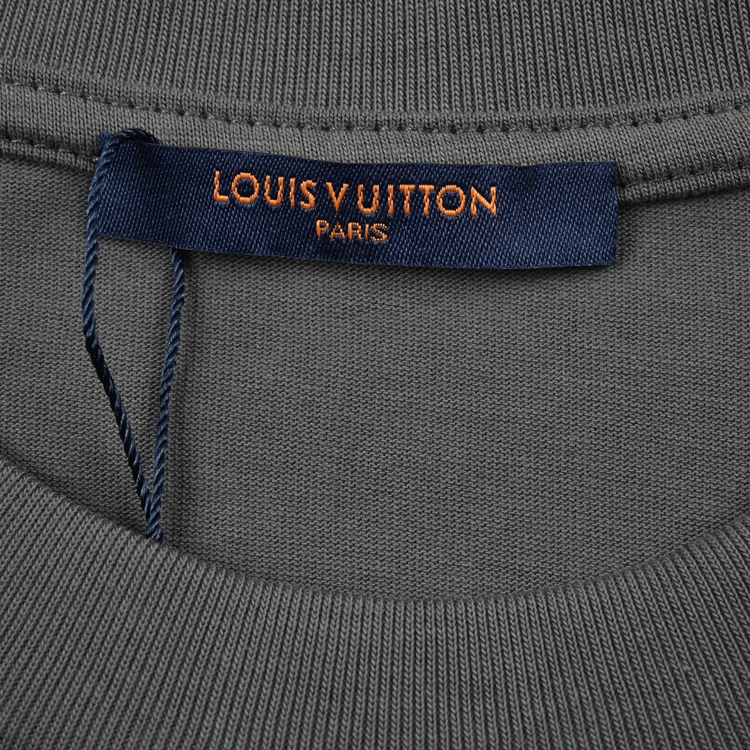 Louis Vuitton/路易威登 22ss 渐变满印老花印花短袖