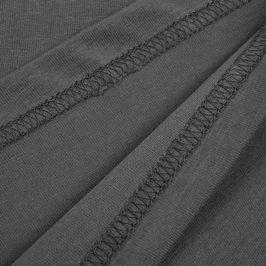 Louis Vuitton/路易威登 22ss 渐变满印老花印花短袖