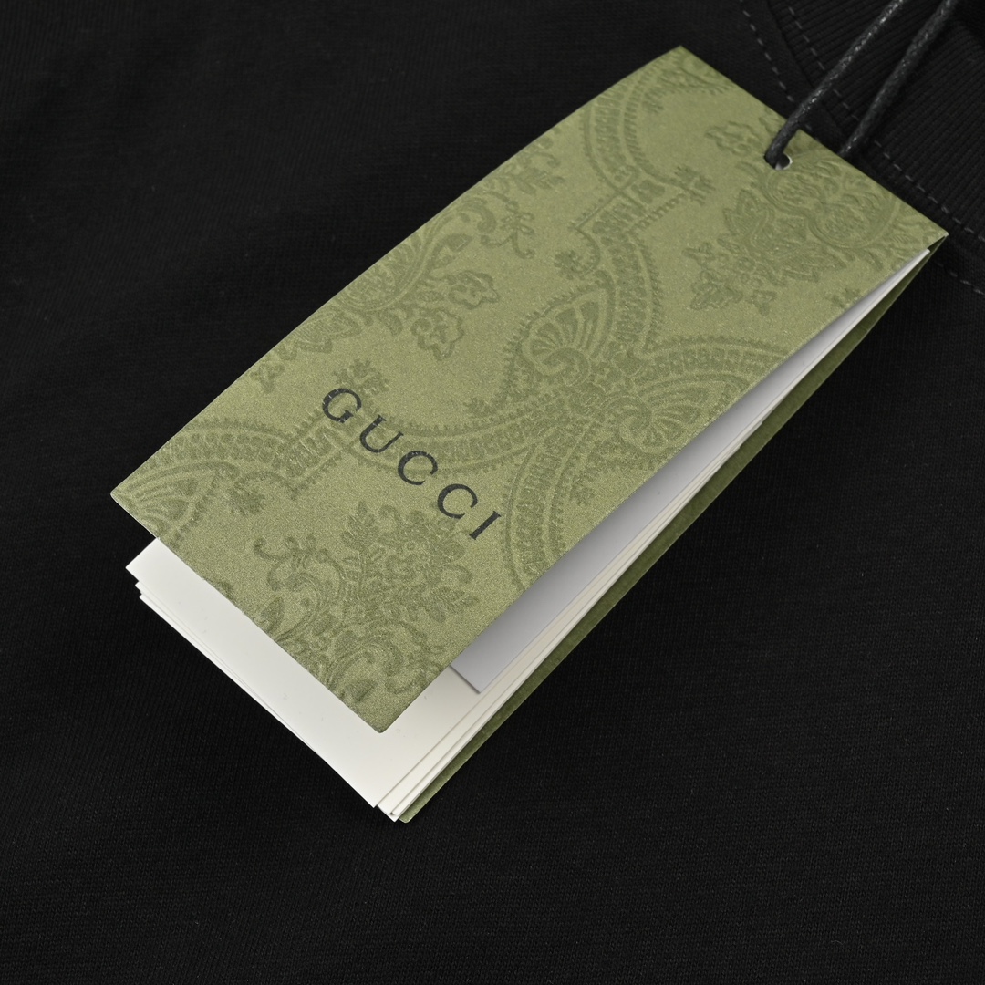 GUCCi古驰曲线字母刺绣Logo标识圆领卫衣 杏色 黑色-Chinese UA Cheap High Quatity Brand Clothes Bags handbags Sneakers wholesale wholesaler seller from China Factory suppliers Fashion Clothing Shoes best Quality Beautiful Price GUCCi古驰曲线字母刺绣Logo标识圆领卫衣 杏色 黑色