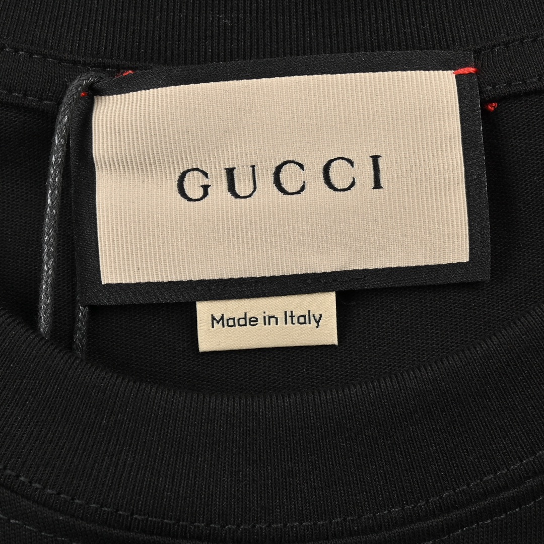 GUCCi古驰曲线字母刺绣Logo标识圆领卫衣 杏色 黑色-Chinese UA Cheap High Quatity Brand Clothes Bags handbags Sneakers wholesale wholesaler seller from China Factory suppliers Fashion Clothing Shoes best Quality Beautiful Price GUCCi古驰曲线字母刺绣Logo标识圆领卫衣 杏色 黑色