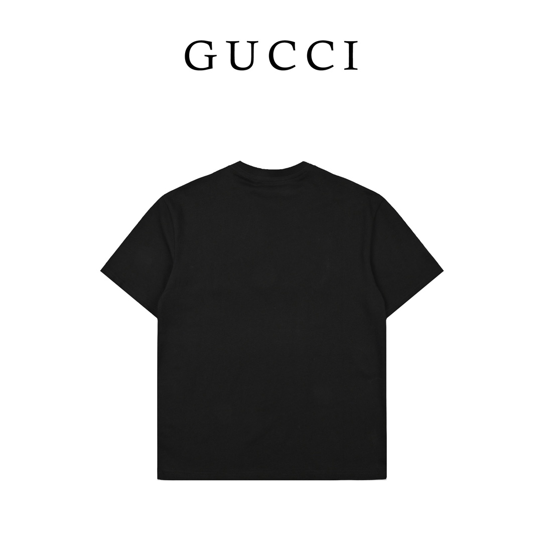 Gucci古驰粉色字母刺绣logo图案短袖