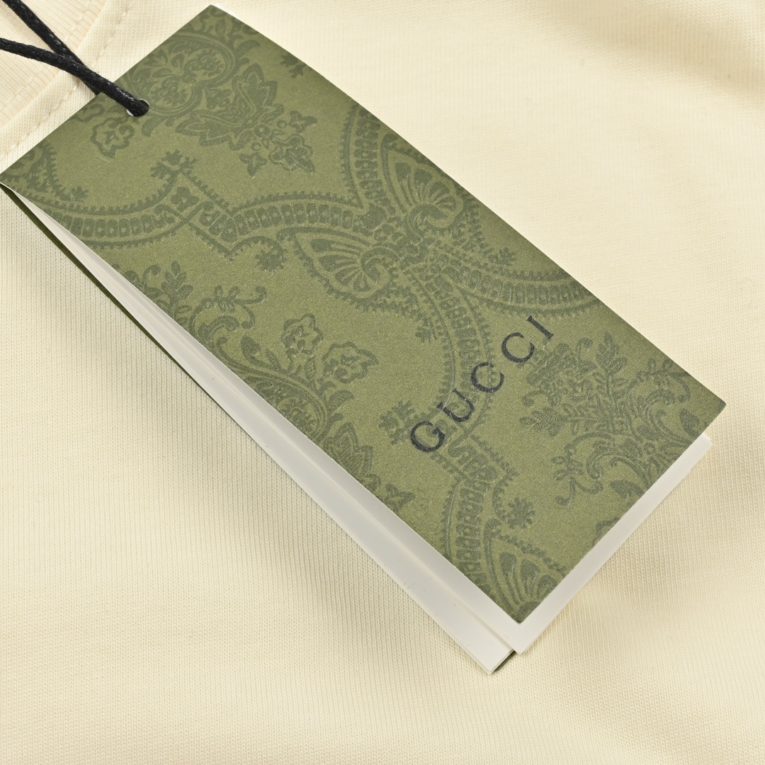 Gucci古驰粉色字母刺绣logo图案短袖-Chinese UA Cheap High Quatity Brand Clothes Bags handbags Sneakers wholesale wholesaler seller from China Factory suppliers Fashion Clothing Shoes best Quality Beautiful Price Gucci古驰粉色字母刺绣logo图案短袖