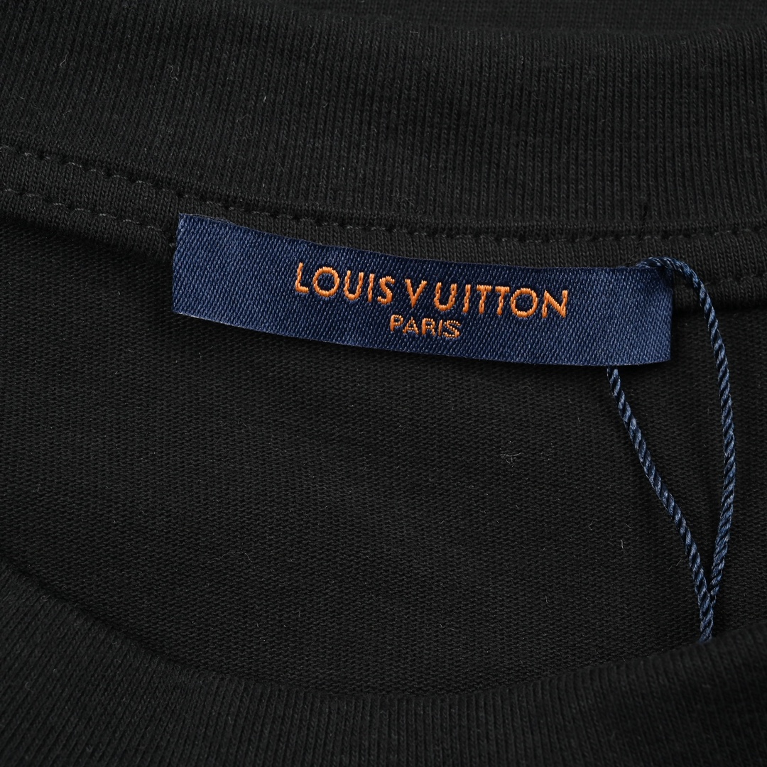 路易威登春夏季新款渐变字母满印