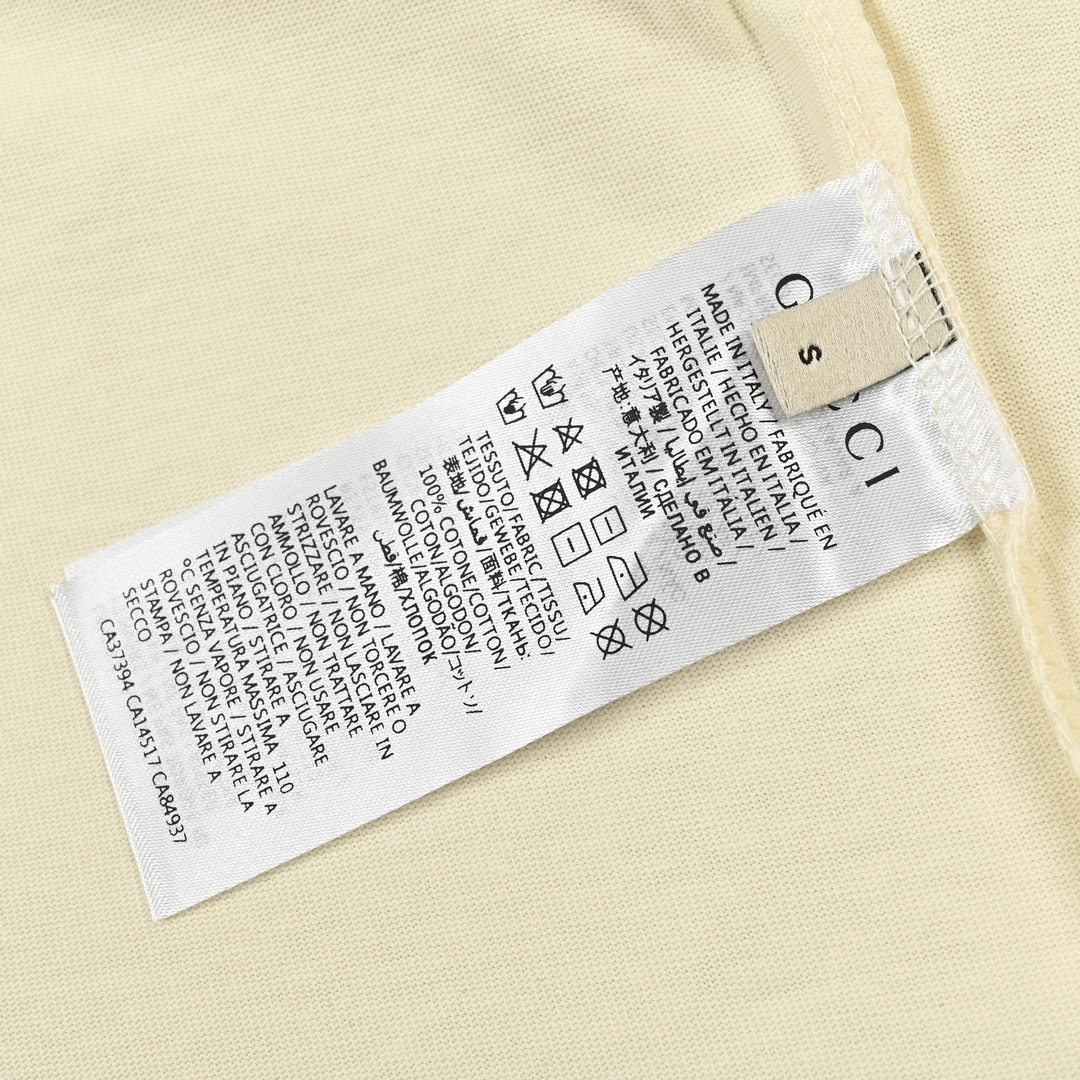 Gucci 古驰 24ss经典字母logo草莓印花T恤! 2024早春系列高克重短袖