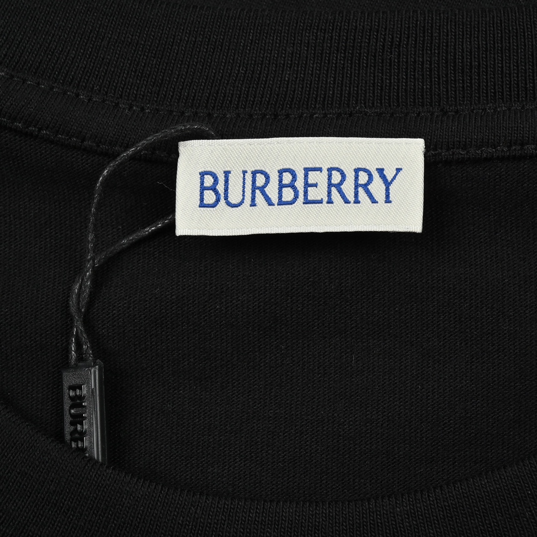 Burberry巴宝莉简约轻奢款刺绣玫瑰花短袖T恤 331130003