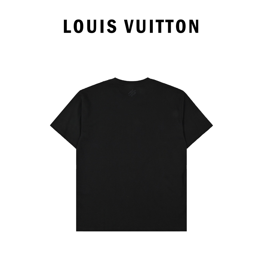 Louis Vuitton路易威登24ss铆钉绣花短袖-Chinese UA Cheap High Quatity Brand Clothes Bags handbags Sneakers wholesale wholesaler seller from China Factory suppliers Fashion Clothing Shoes best Quality Beautiful Price Louis Vuitton路易威登24ss铆钉绣花短袖