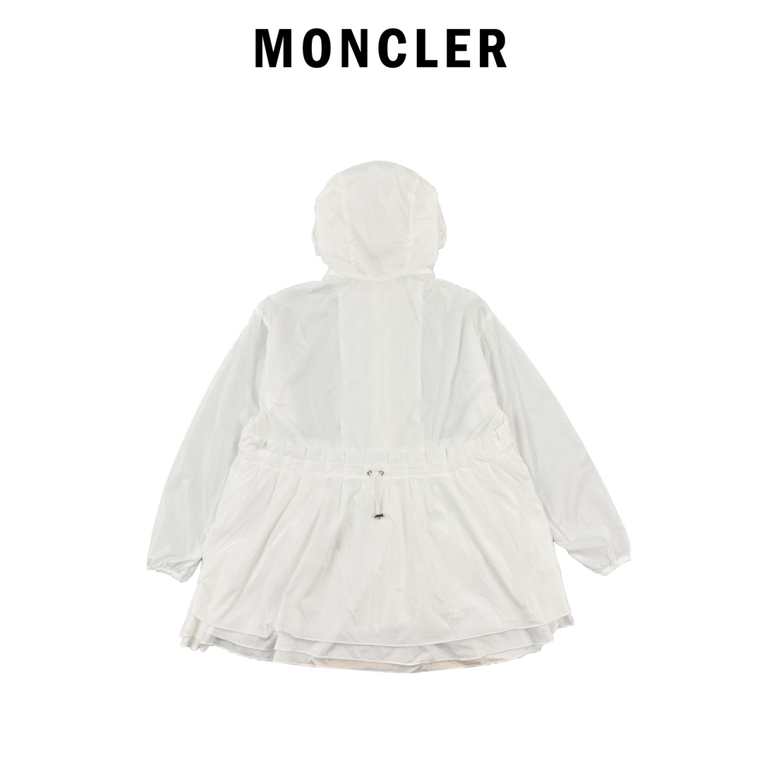 Moncler蒙口春夏款收腰防晒女款外套 422240003